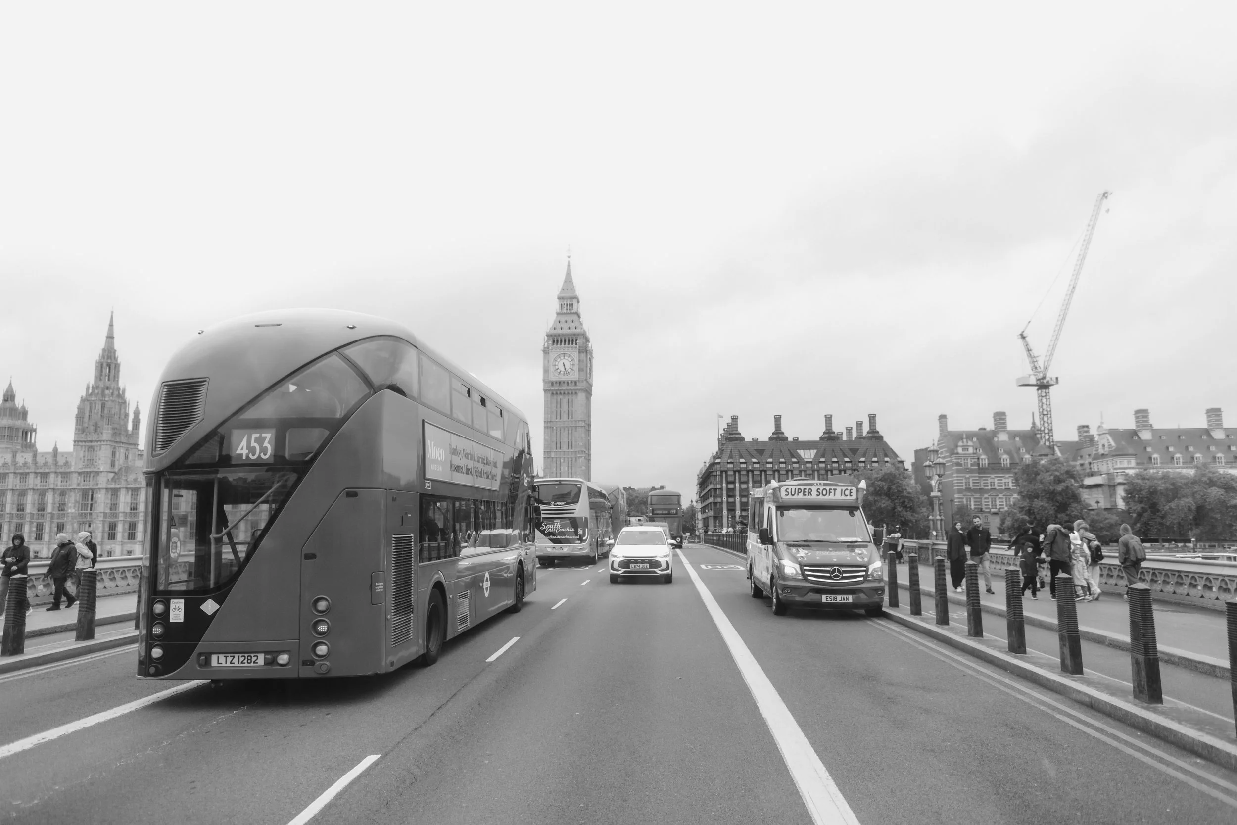 Old Marylebone Town Hall / Landmark Hotel and The Green Houses - Wedding Photography in London by Lauren Braithwaite