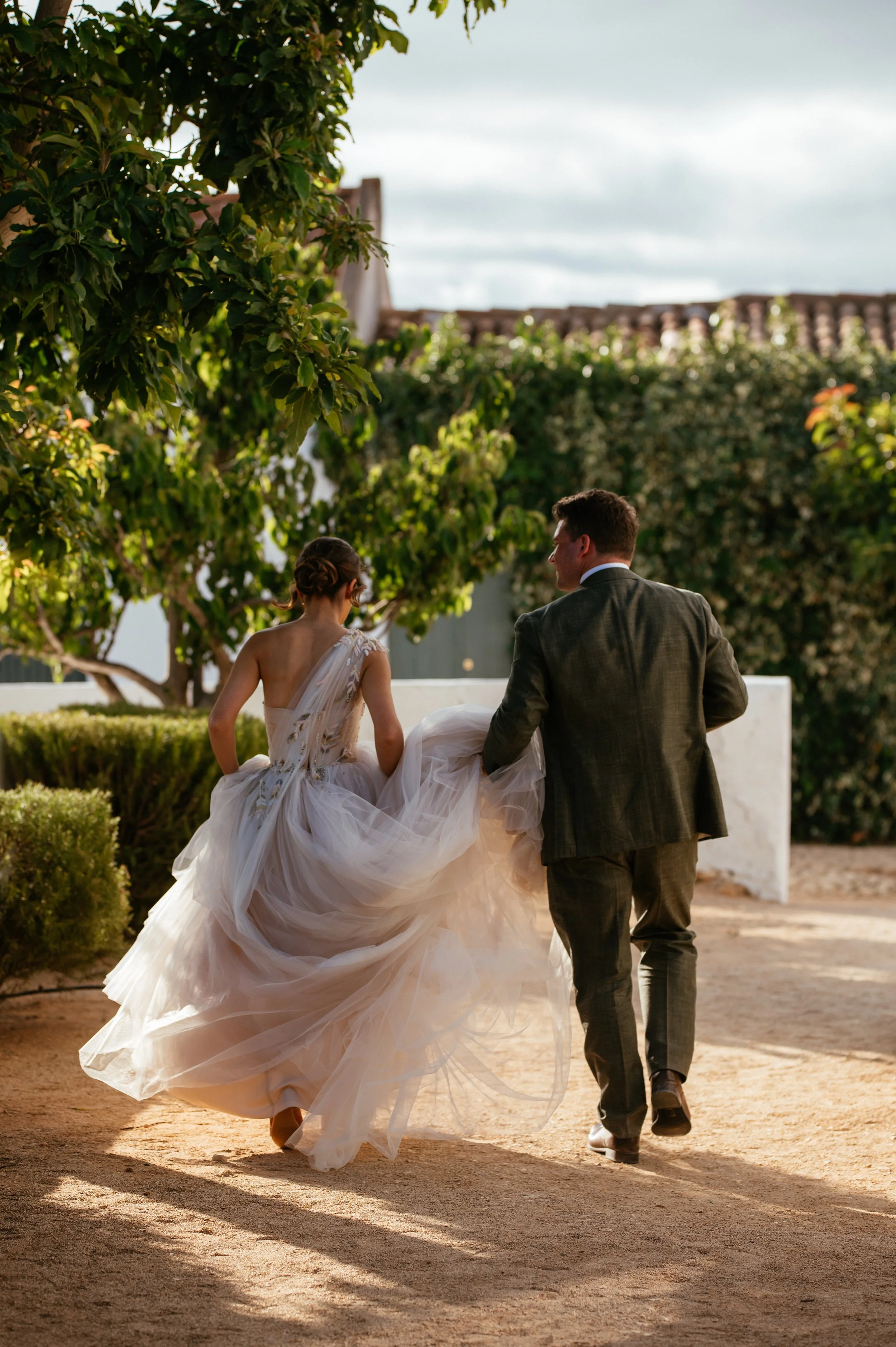 Chapel Nossa Senhora Da Rocha and Morgado do Quintão Wedding in Portugal by Lauren Braithwaite