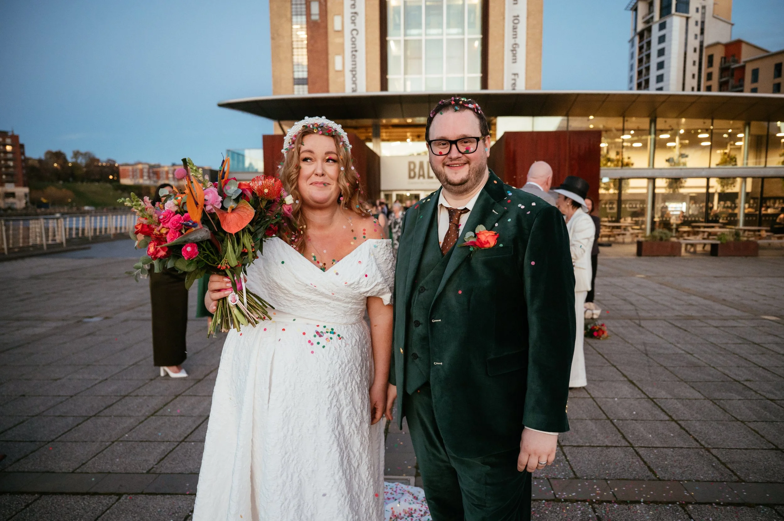 The Baltic / Tapyard Wedding in Newcastle by Lauren Braithwaite