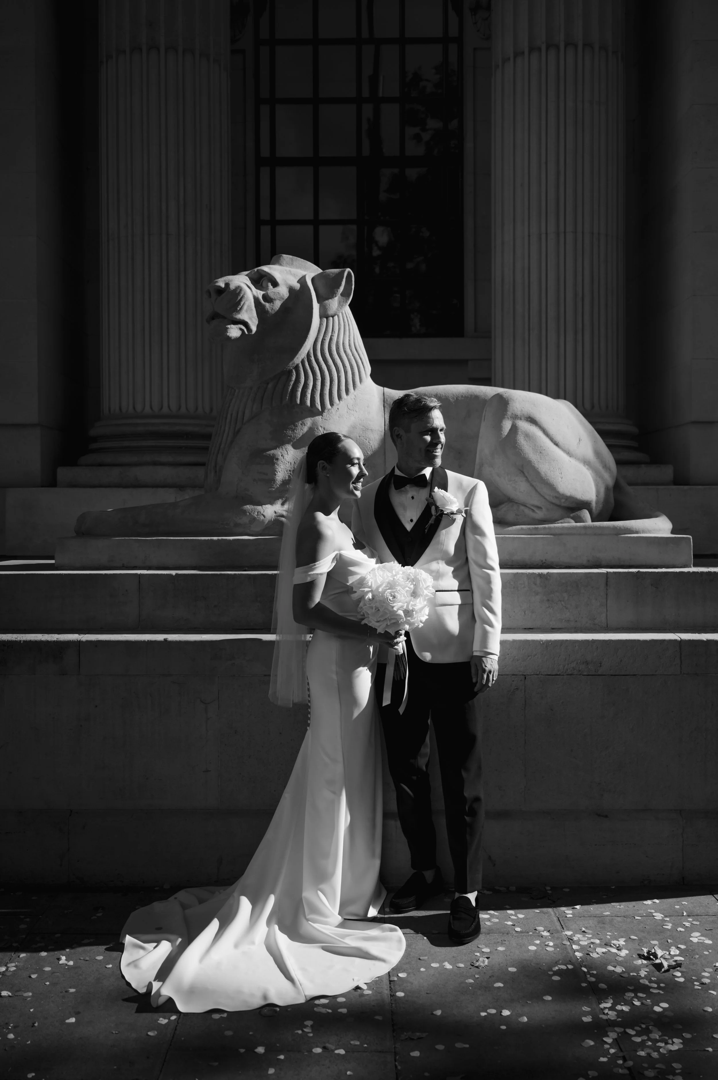 Old Marylebone Town Hall / Wagtail London Wedding by Lauren Braithwaite