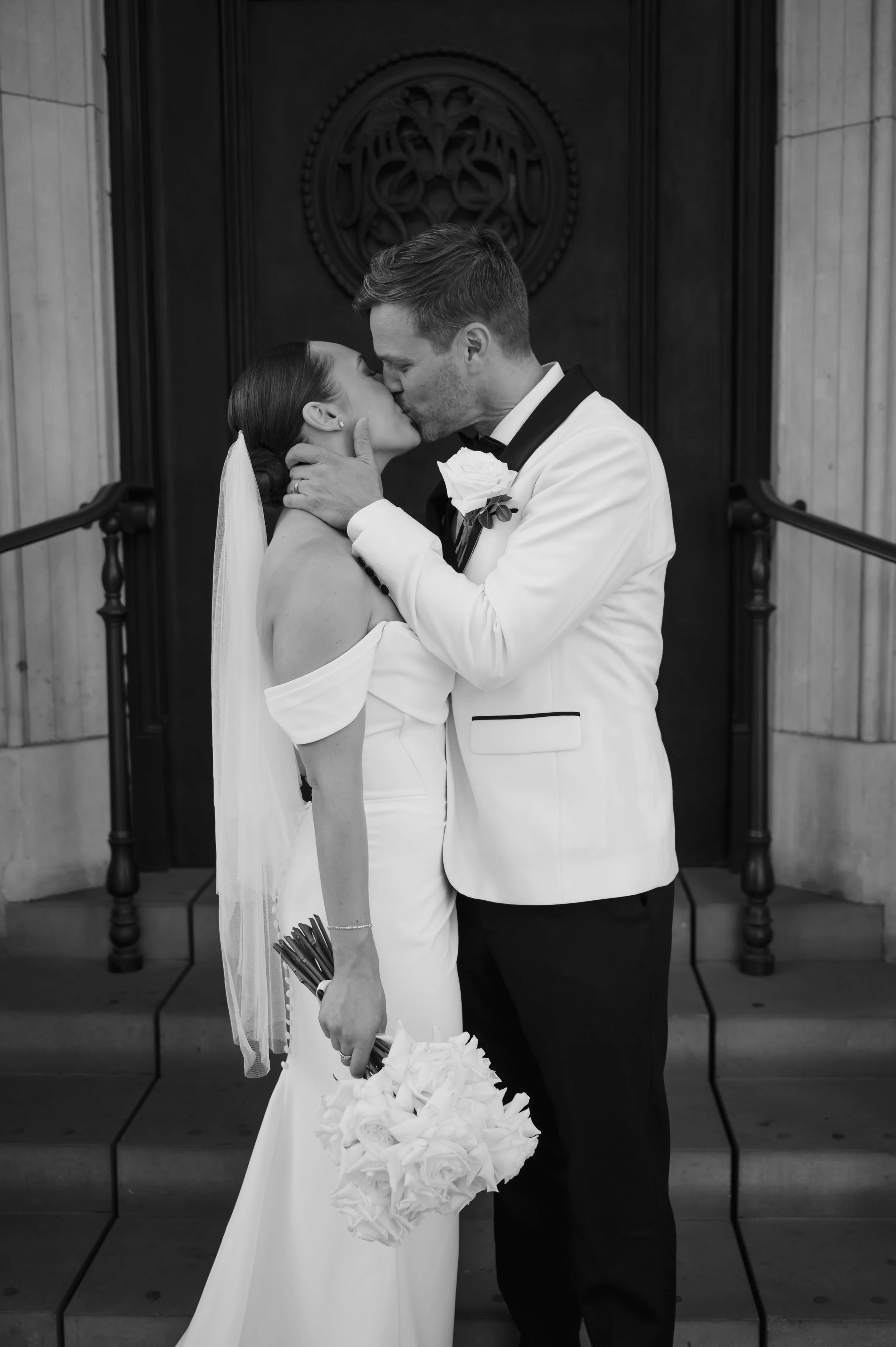 Old Marylebone Town Hall / Wagtail London Wedding by Lauren Braithwaite