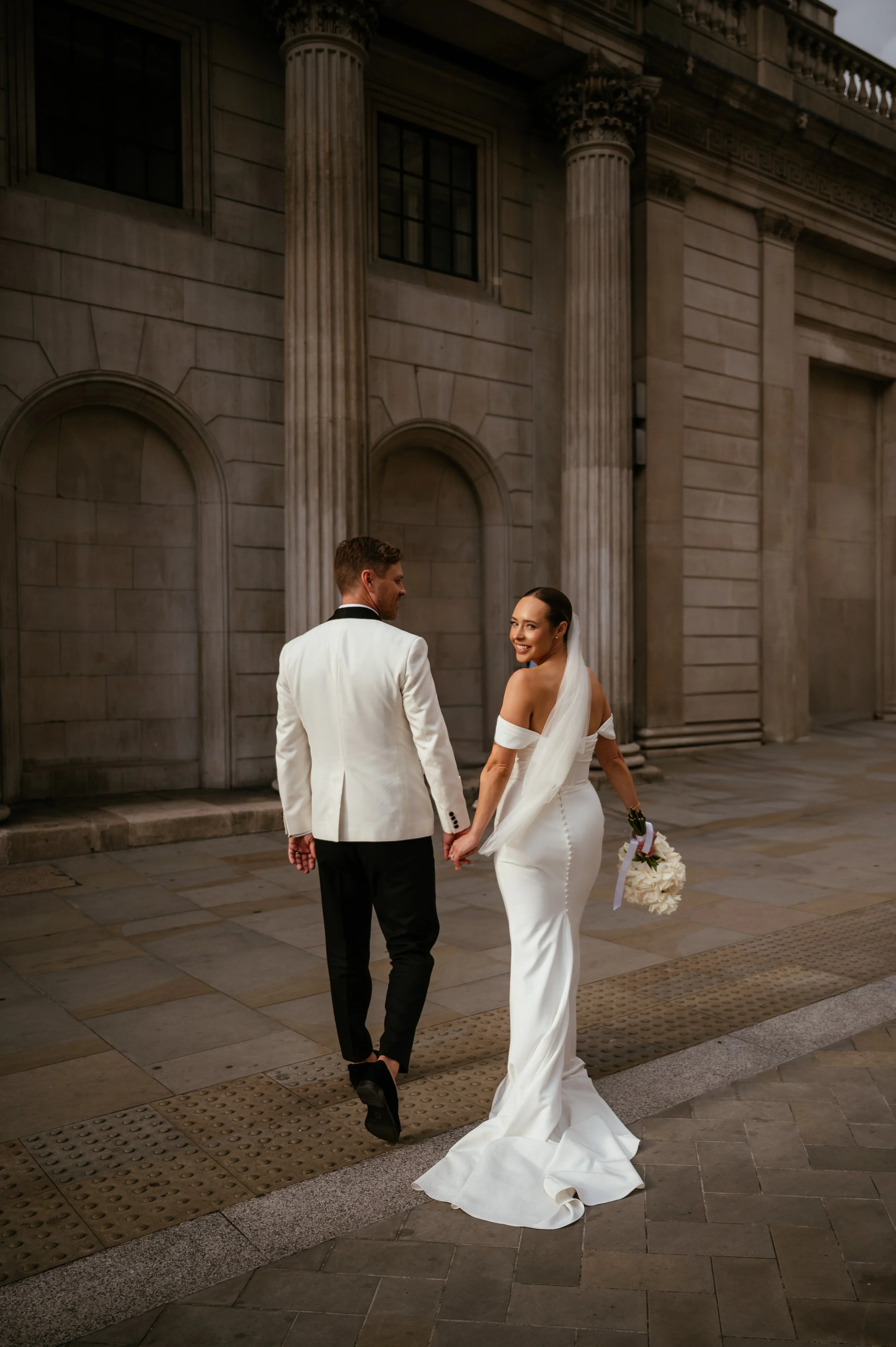 Old Marylebone Town Hall / Wagtail London Wedding by Lauren Braithwaite