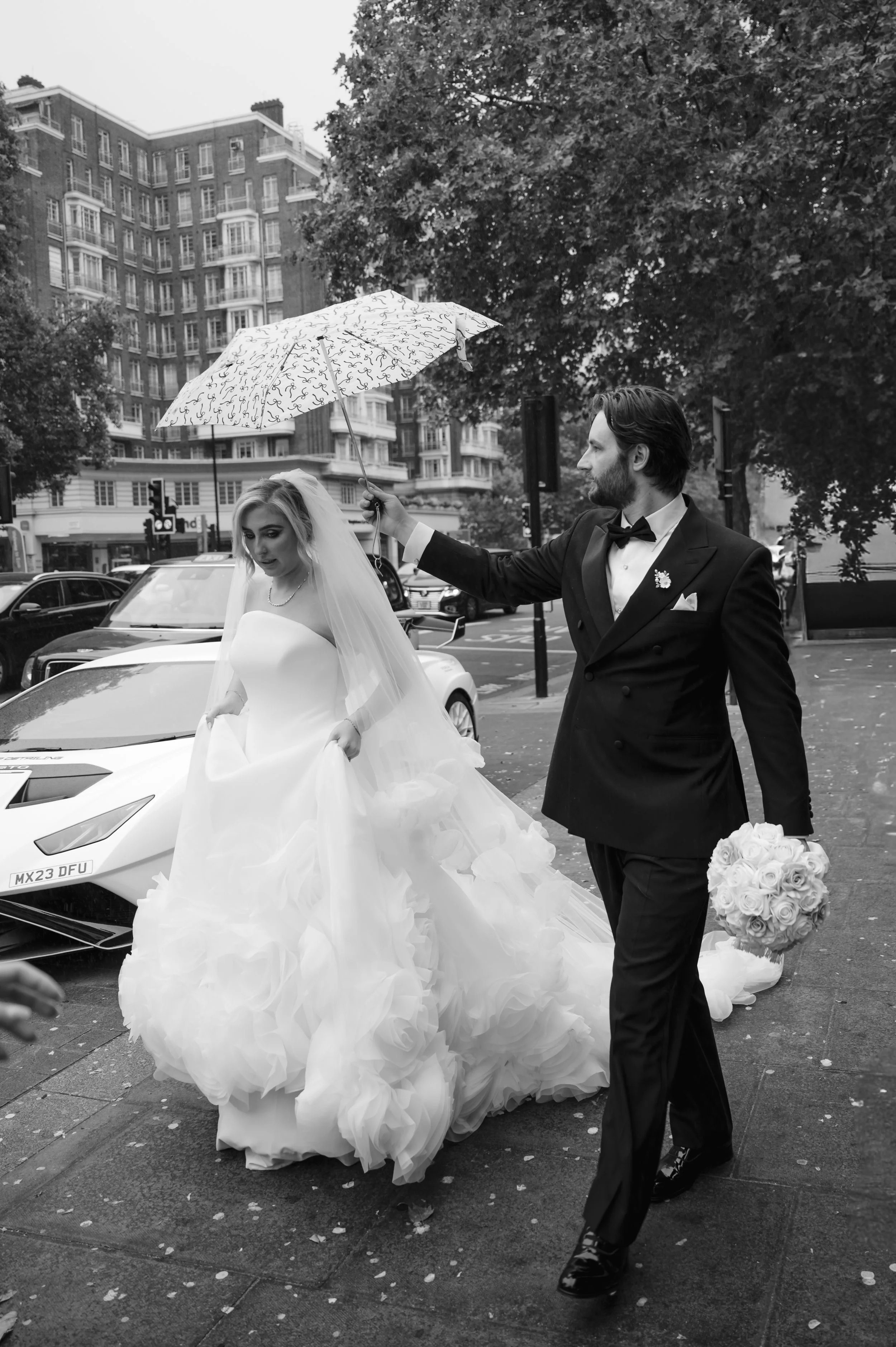Old Marylebone Town Hall / Landmark Hotel and The Green Houses - Wedding Photography in London by Lauren Braithwaite