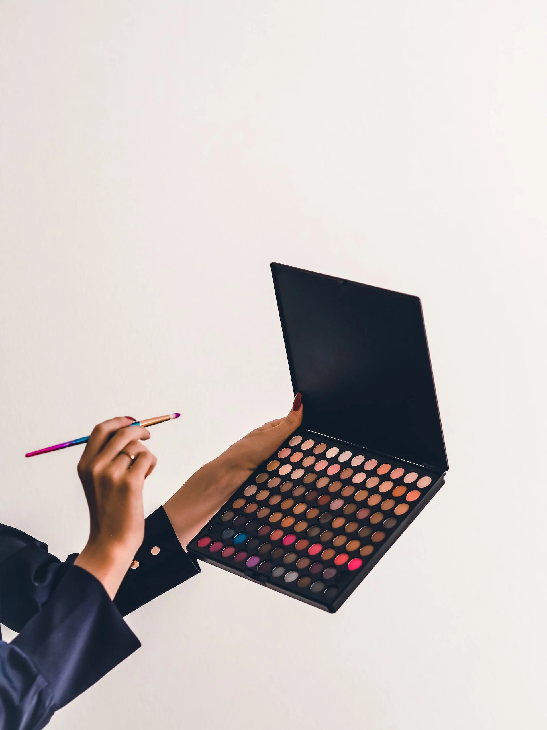 Podcast #69 | Is Beauty for Everyone? - A Makeup Artist's View