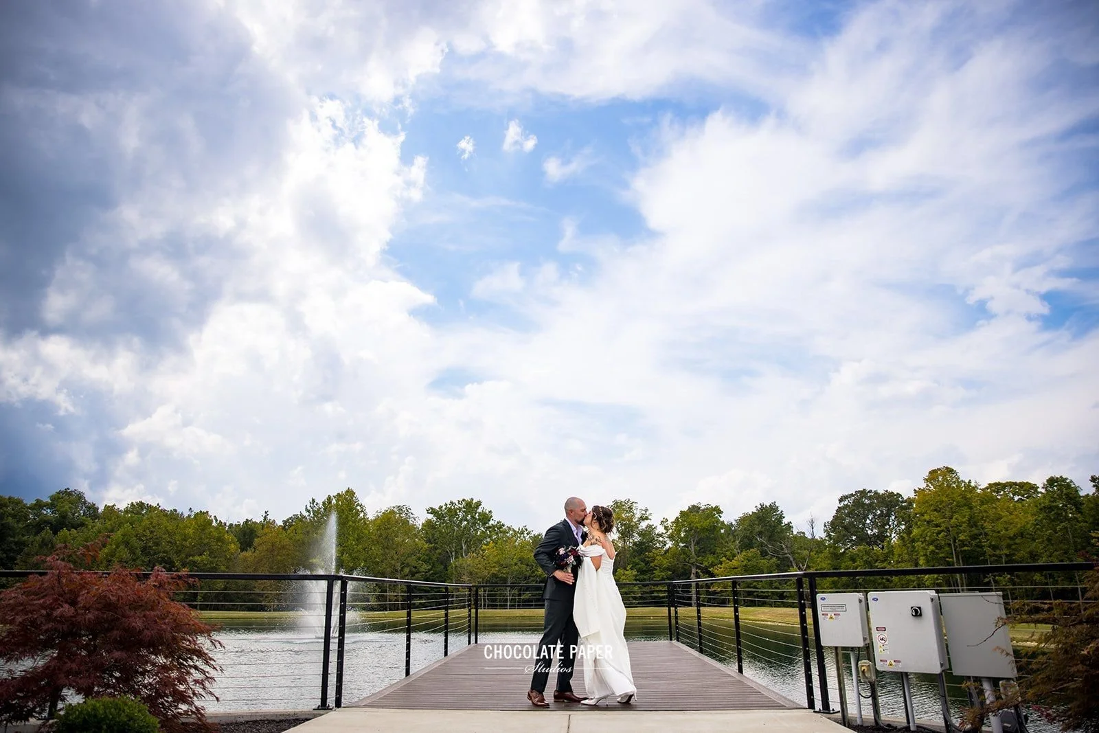 10 FAQs About Free Wedding Websites, RSVPs, and Venue‑Integrated Systems