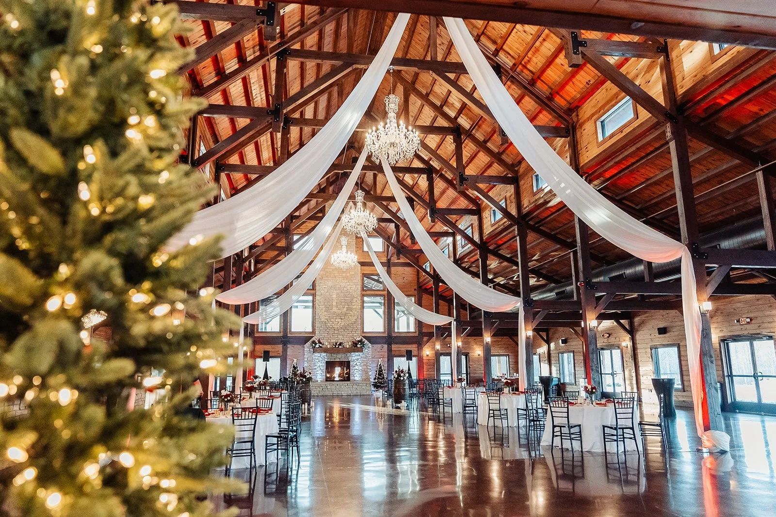 Best Months for Out-of-Town Wedding Guests Traveling to Cincinnati or Dayton Weddings?