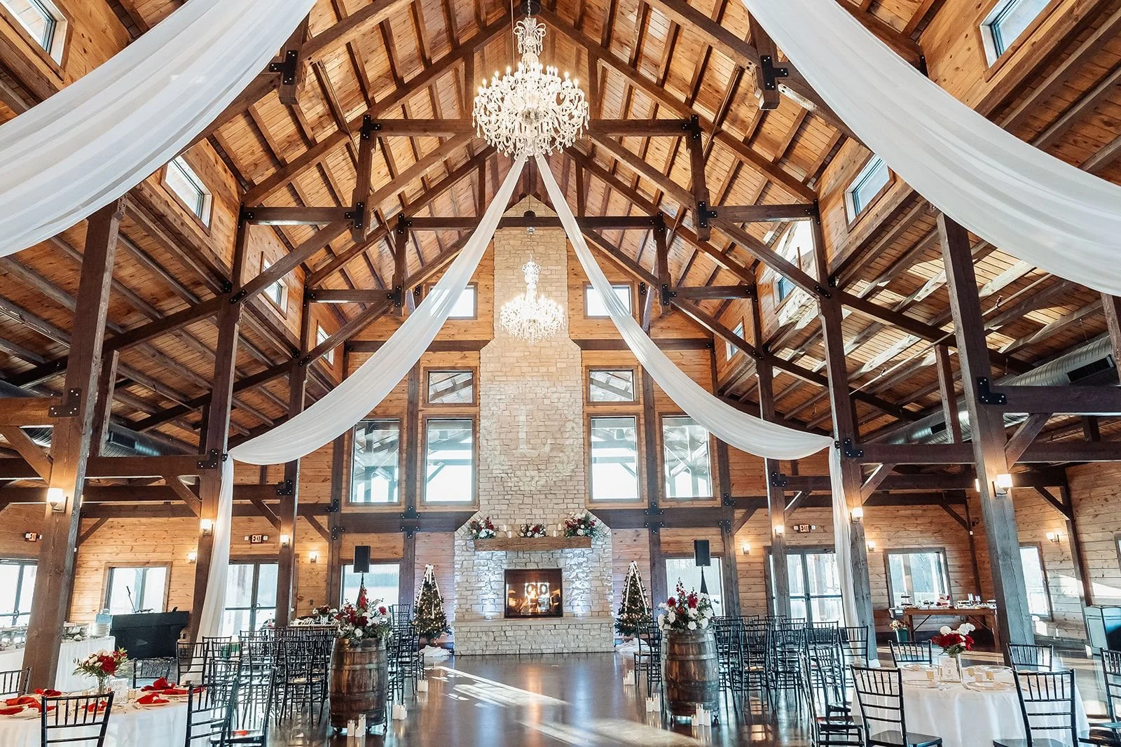 How to Find the Right Cincinnati Wedding Venue Beyond “Near Me”
