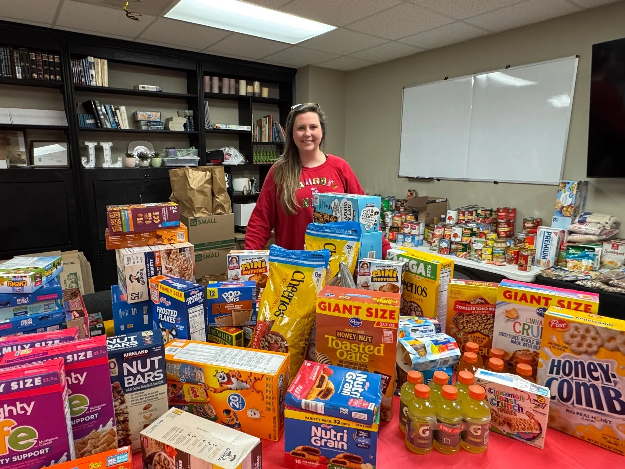 THANK YOU to Pirate BJJ, the premier Brazilian Jiu-Jitsu gym in Madison, AL, and their clients, for donating lots of yummy breakfast goodies to add to our Christmas food boxes! These gifts help low-income families whose children may struggle to have 