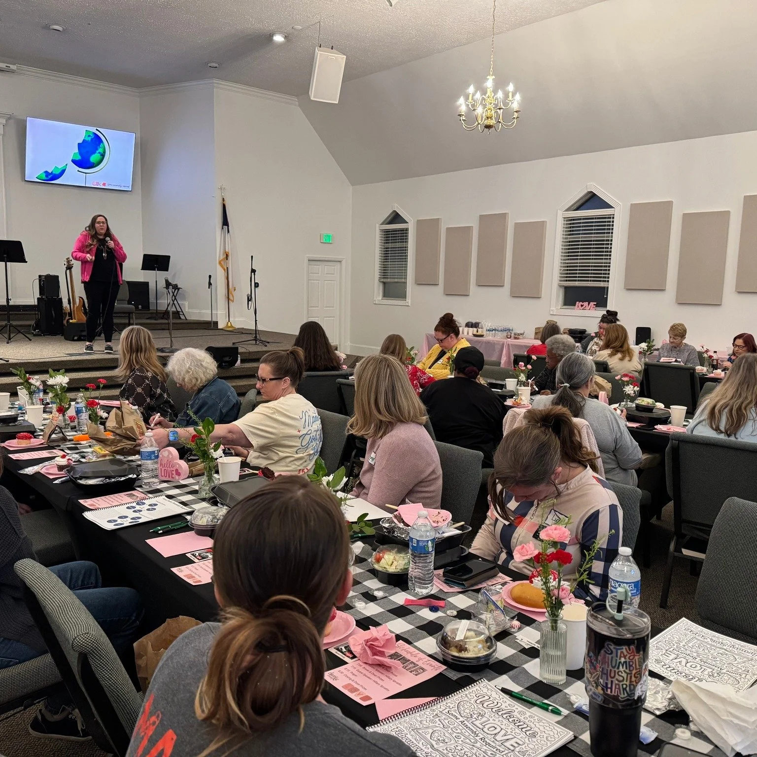 THANK YOU to everyone who joined us for our LOVE: Some Assembly Required Dinner &amp; Workshop 
We were honored to welcome Hillary Spratlin from The Brain&rsquo;s Toolbox, who helped us better understand how the brain responds to trauma and gave us p