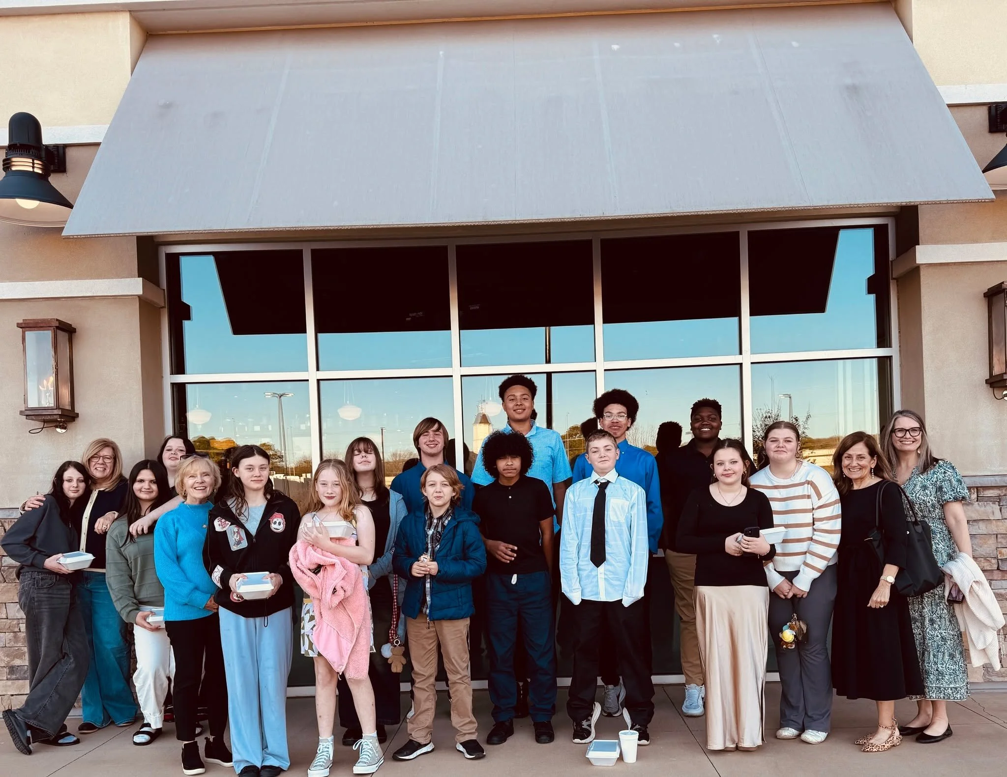 We wrapped up our Investors Resource grant in the best way&hellip; with a shoe shopping trip and a celebratory meal at Amerigo!
This wasn&rsquo;t a giveaway. This was a finish line. 🏁
Seventeen of our Jacob&rsquo;s Ladder students showed up, leaned 