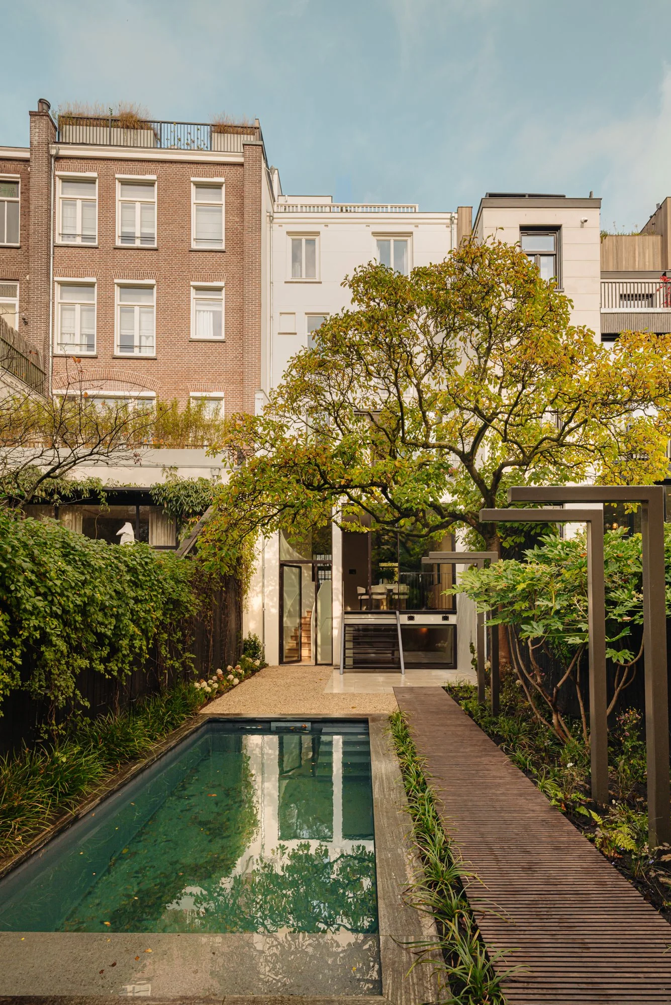 Van Eeghenstraat 75-9.jpg