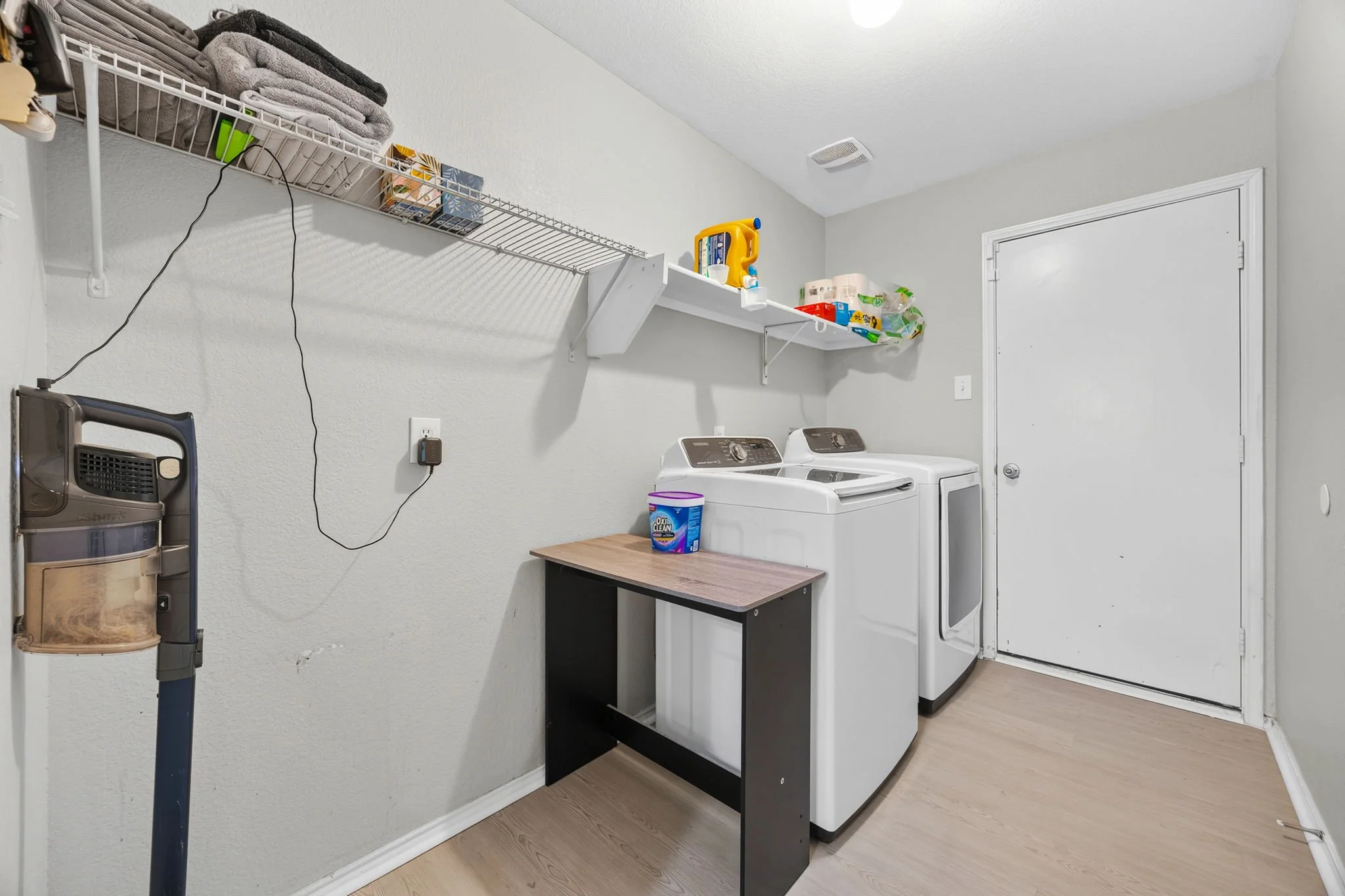 15-web-or-mls-315-highland-creek-dr.jpg