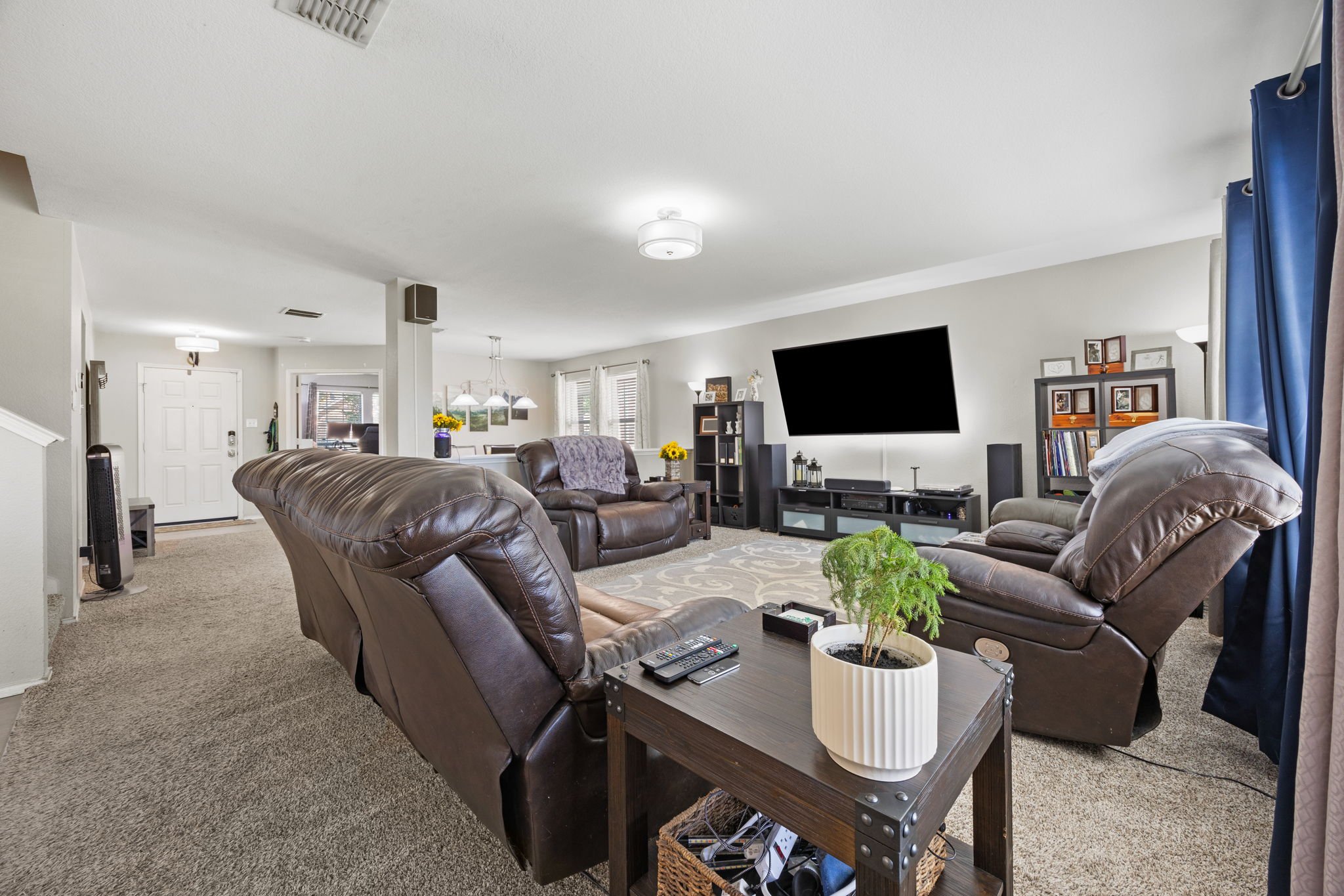 5-web-or-mls-315-highland-creek-dr.jpg