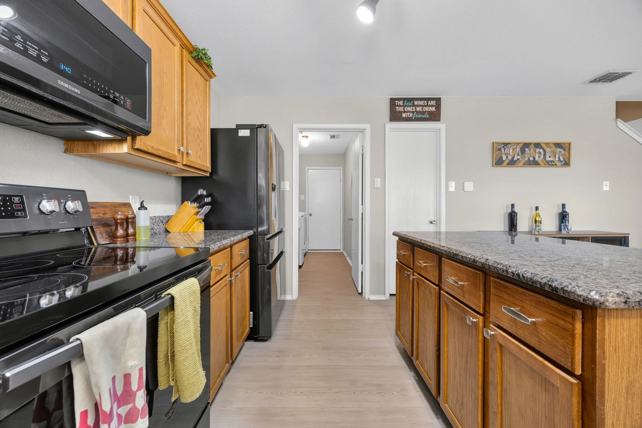 13-web-or-mls-315-highland-creek-dr.jpg