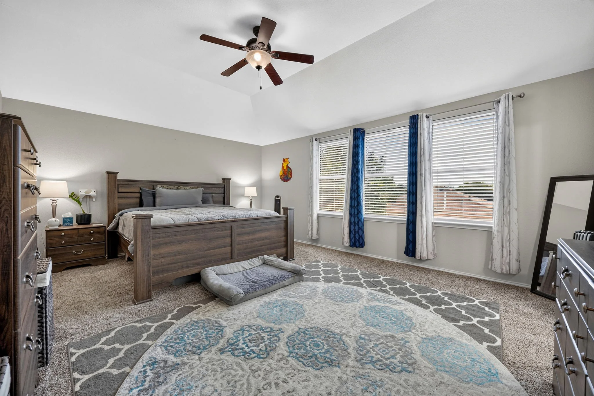 16-web-or-mls-315-highland-creek-dr.jpg