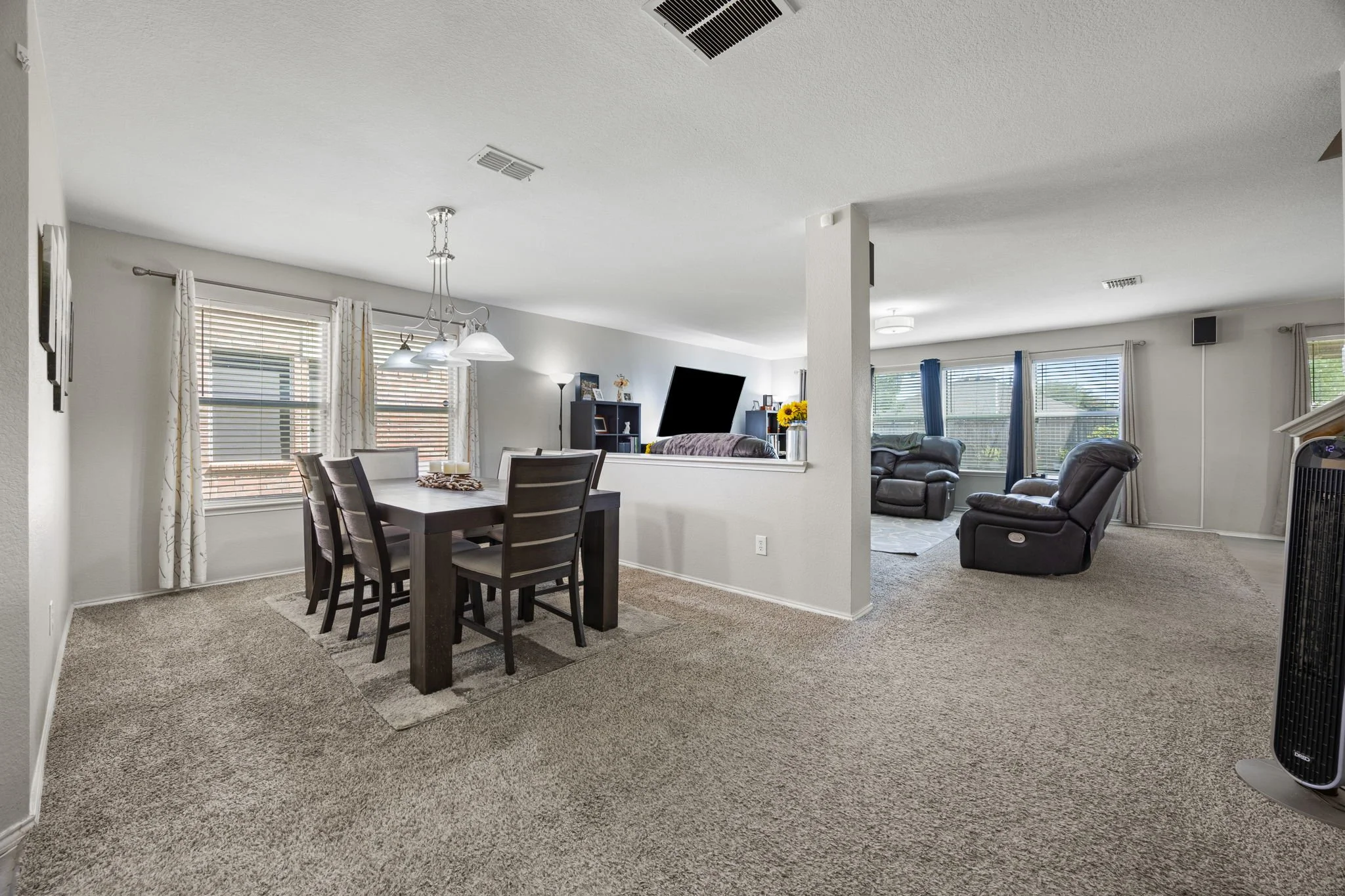 4-web-or-mls-315-highland-creek-dr.jpg