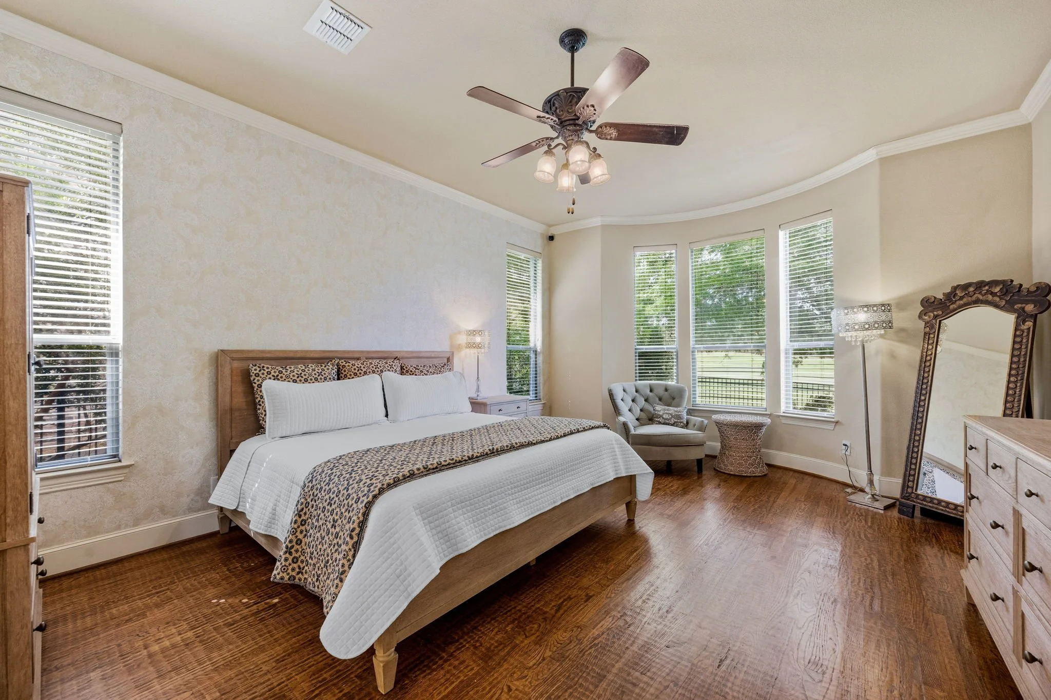 32-web-or-mls-959-terrace-dr.jpg