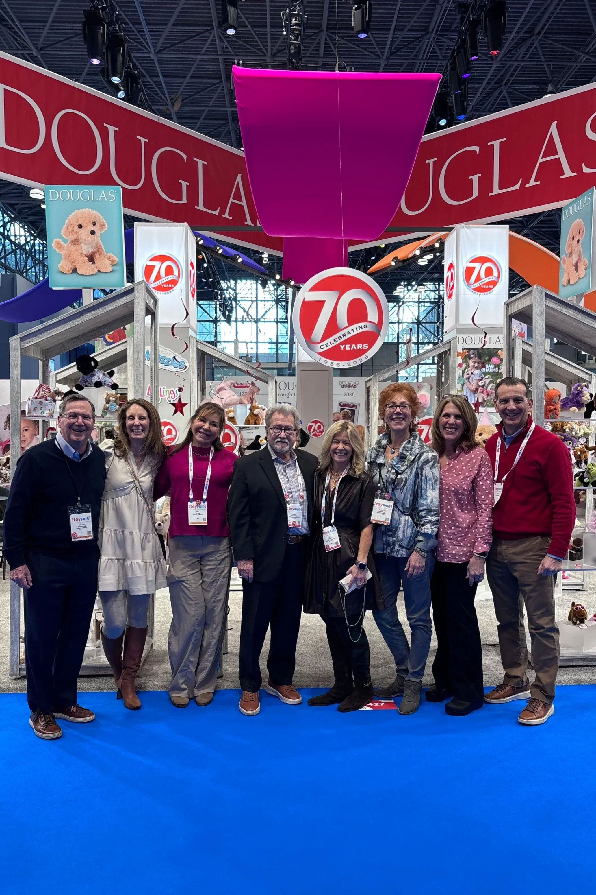 The whole team with Doug and Tara from Douglas 😊