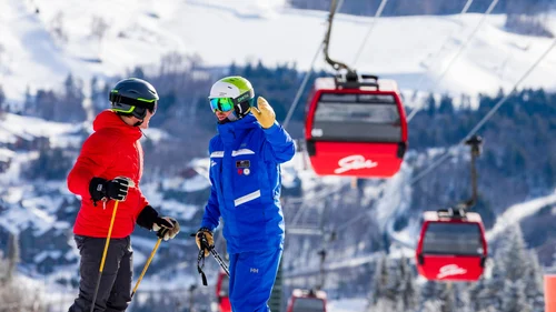 Stowe Ski and Ride School instructor teaching