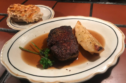 Al’s Steak House                                      1990 W Jefferson St Joliet, IL                                 815.725.2388