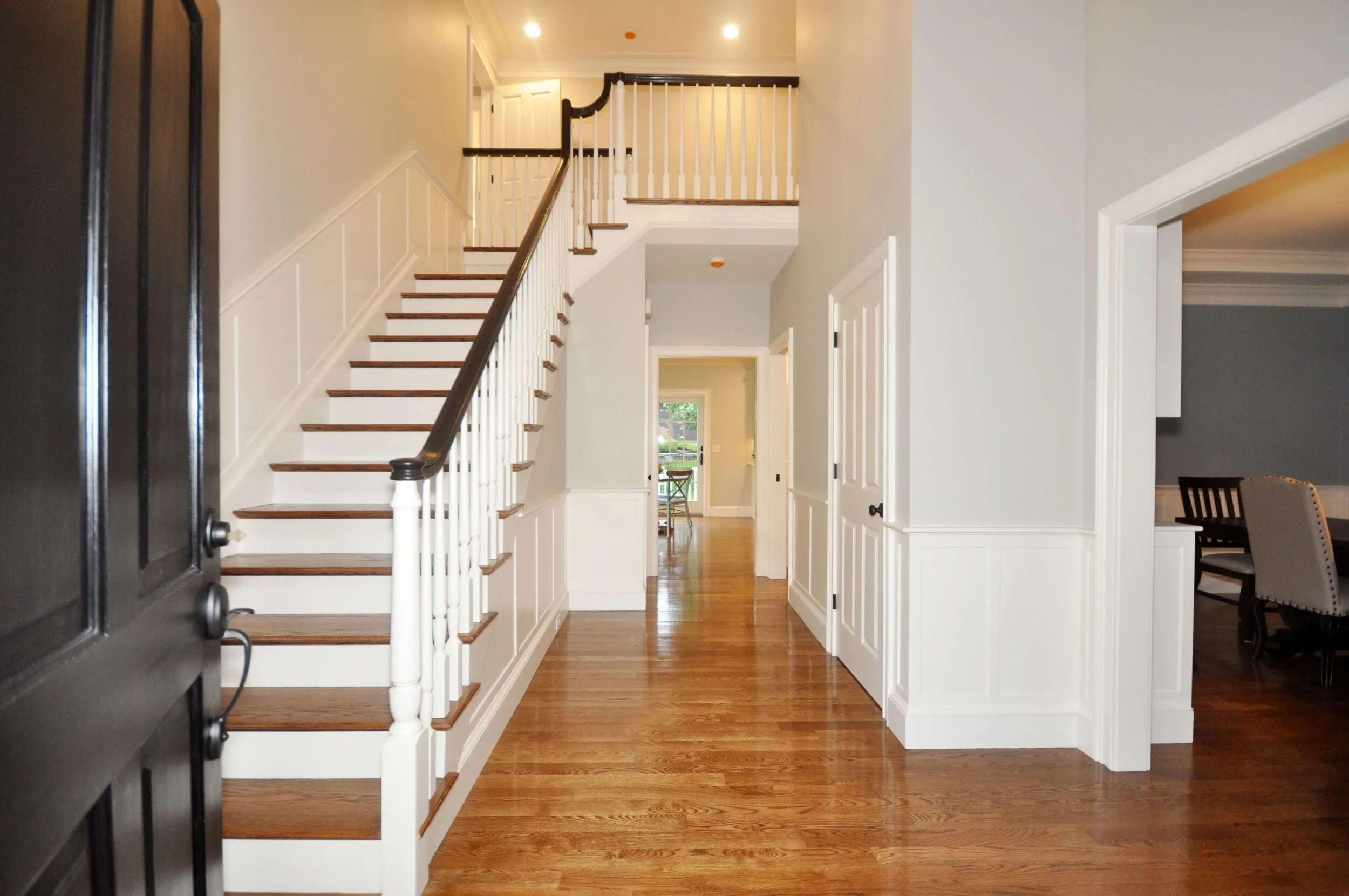 Paul Marcus New Home 2 Foyer.jpeg