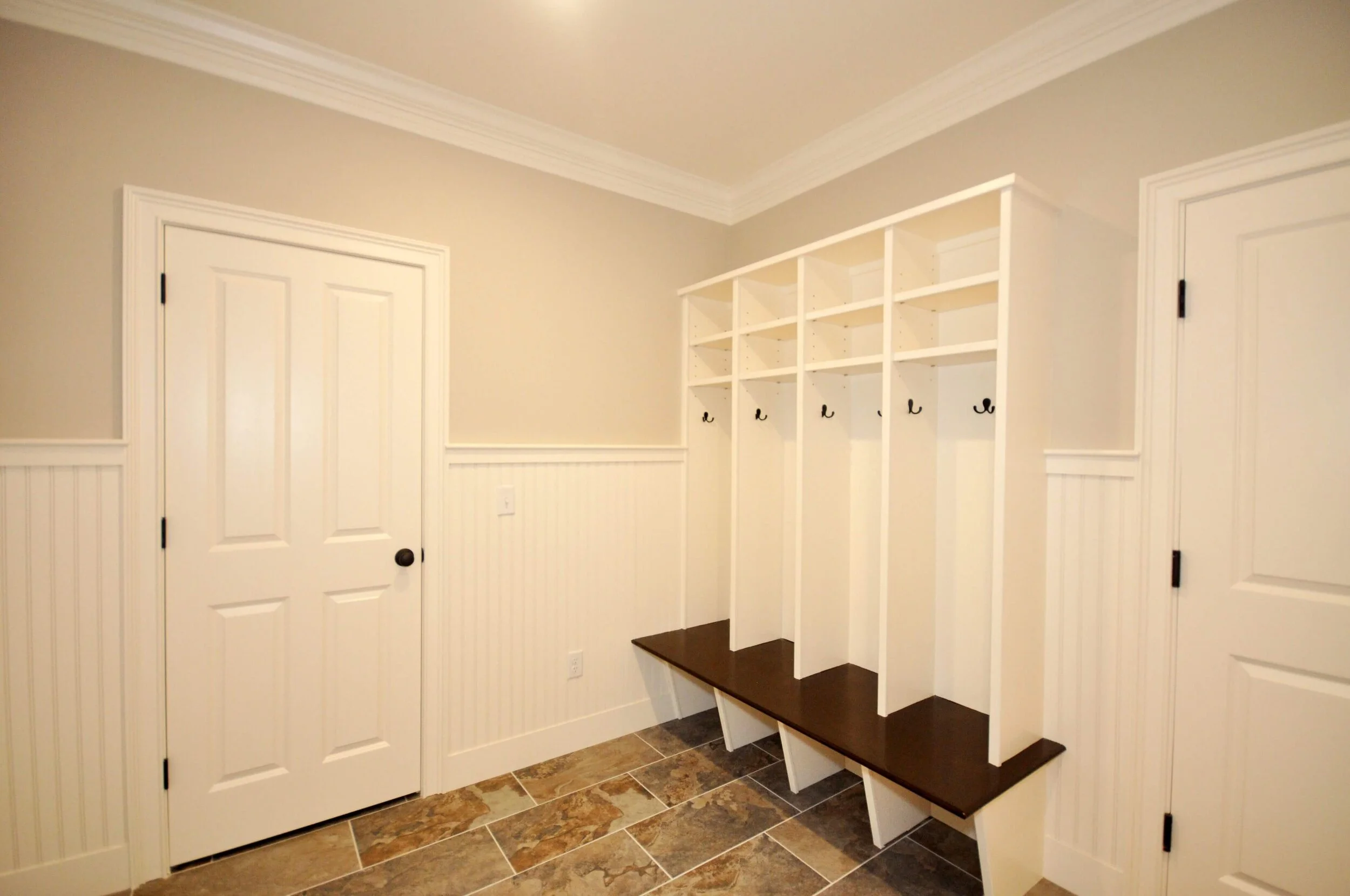 Paul Marcus New Homes 2 Mud room.jpeg