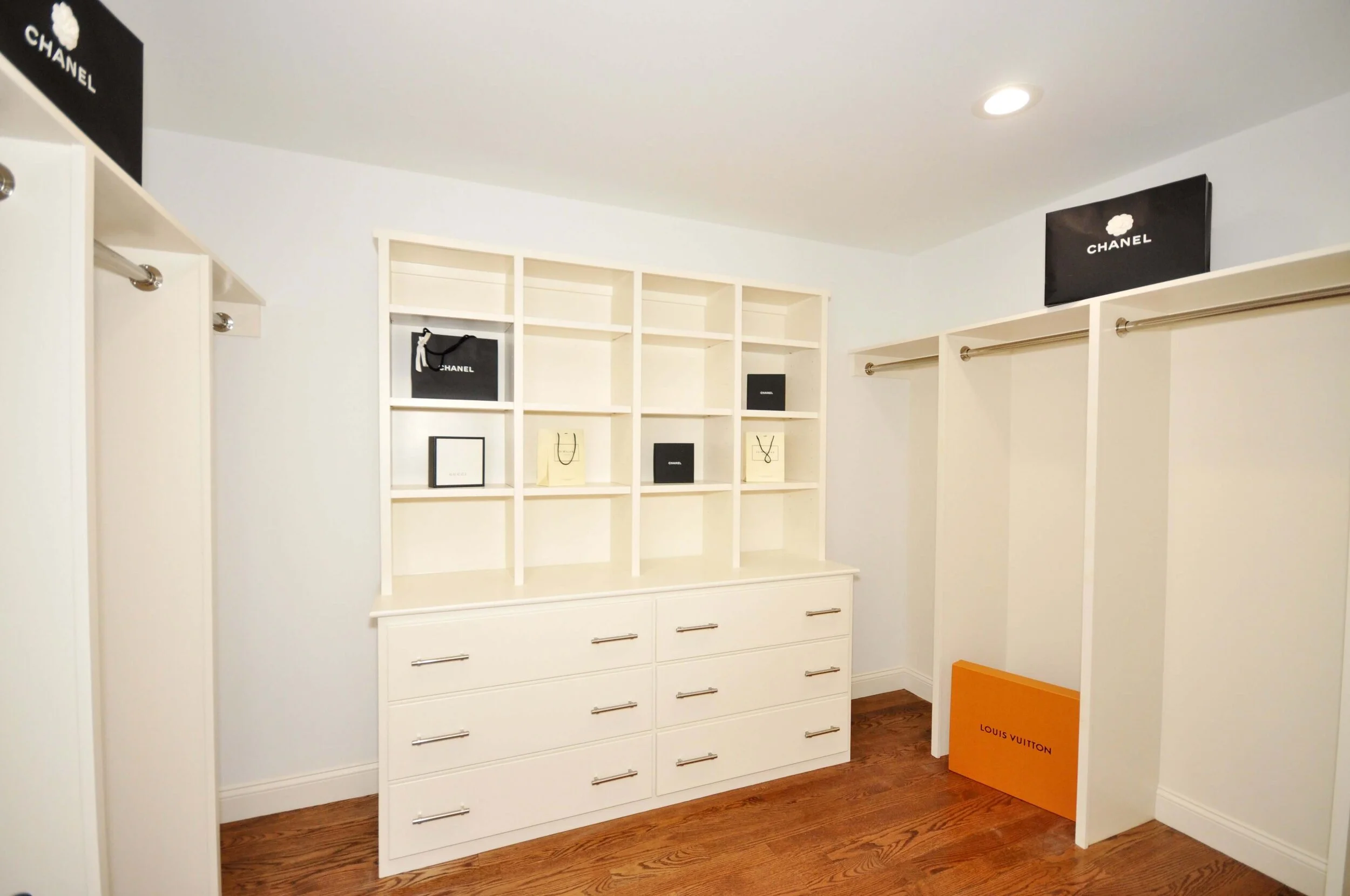 Paul Marcus Homes 2 Irene Master Closet.jpeg