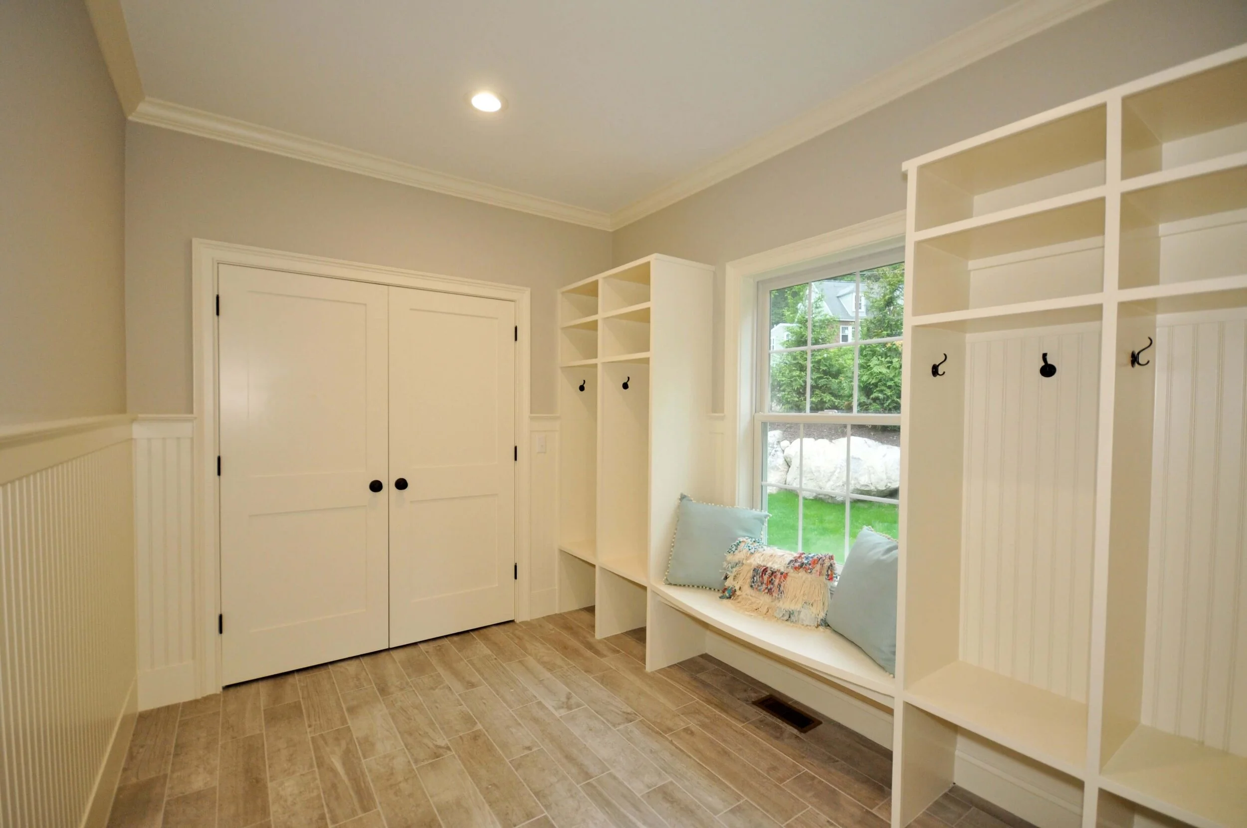 Paul Marcus Homes 2 Irene Mud Room.jpeg