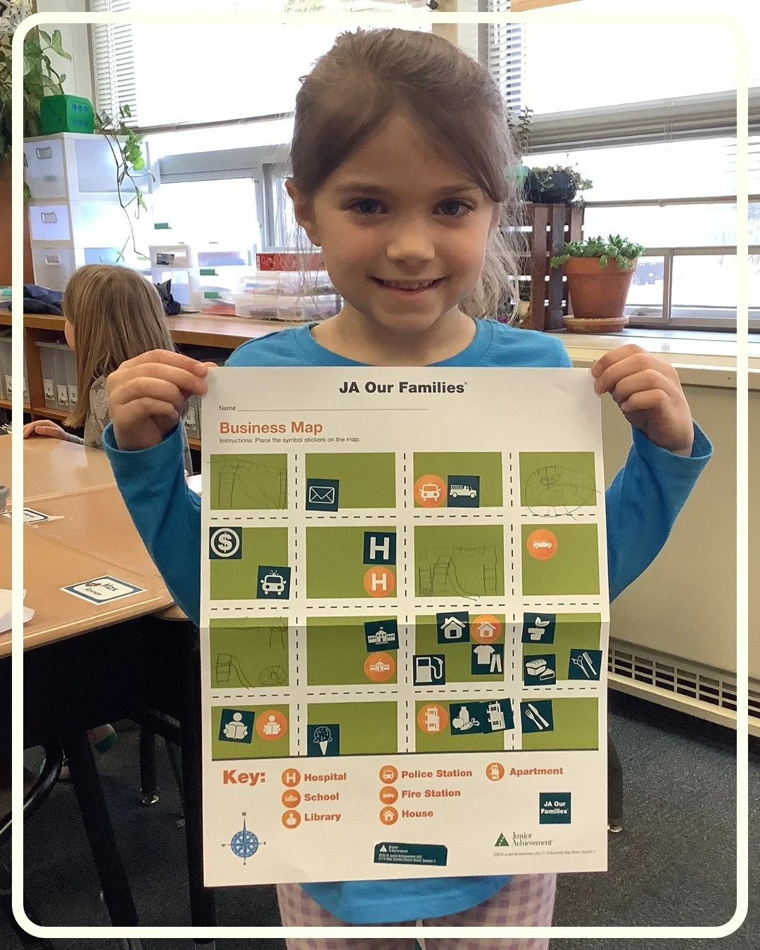 Help students build their future—one classroom at a time! 
Volunteer with JA Fundamentals (PreK-5th grade) and bring financial literacy, work readiness, and entrepreneurship lessons to life.
No teaching experience required—just your passi