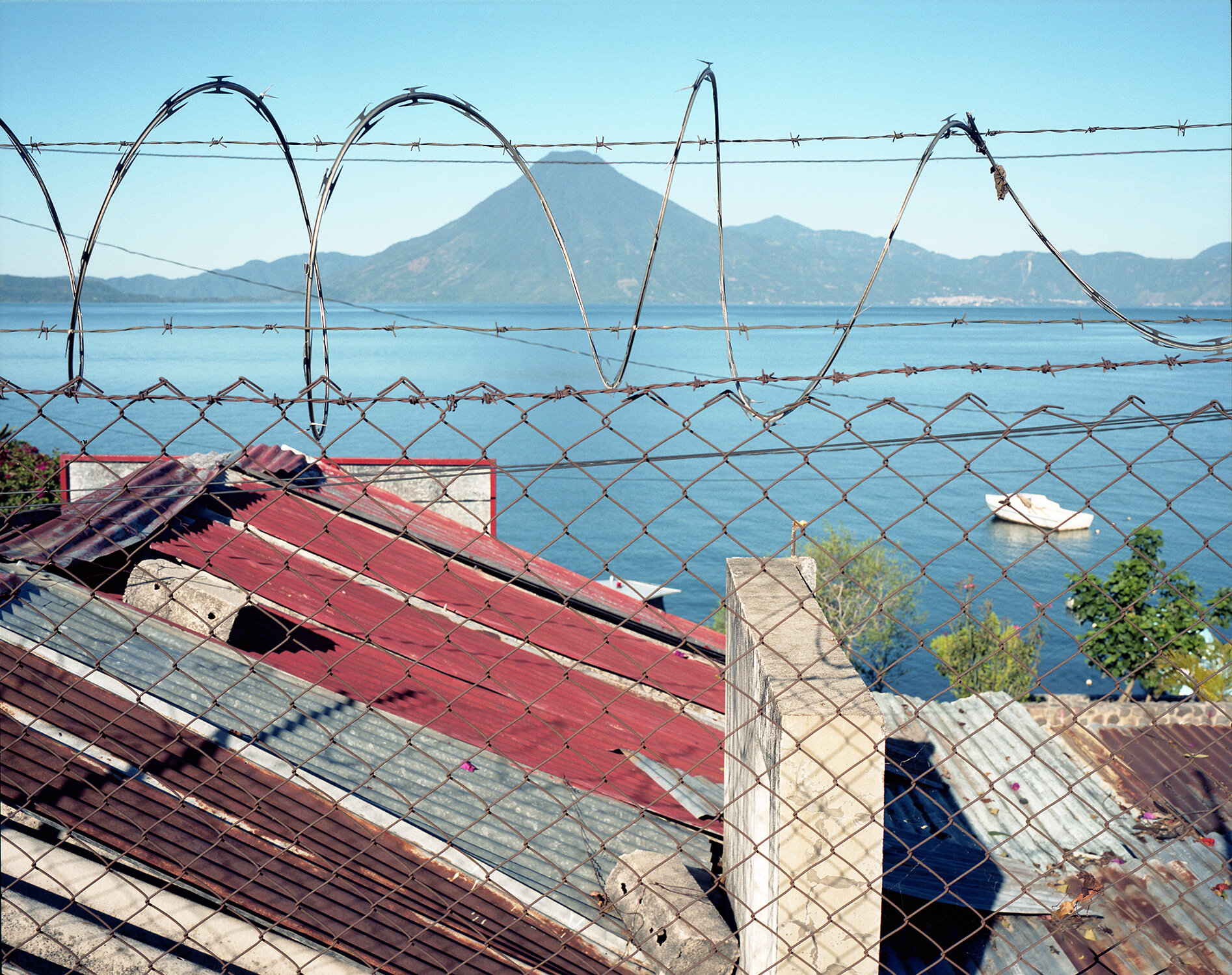 Lake Atitlan, Barbed