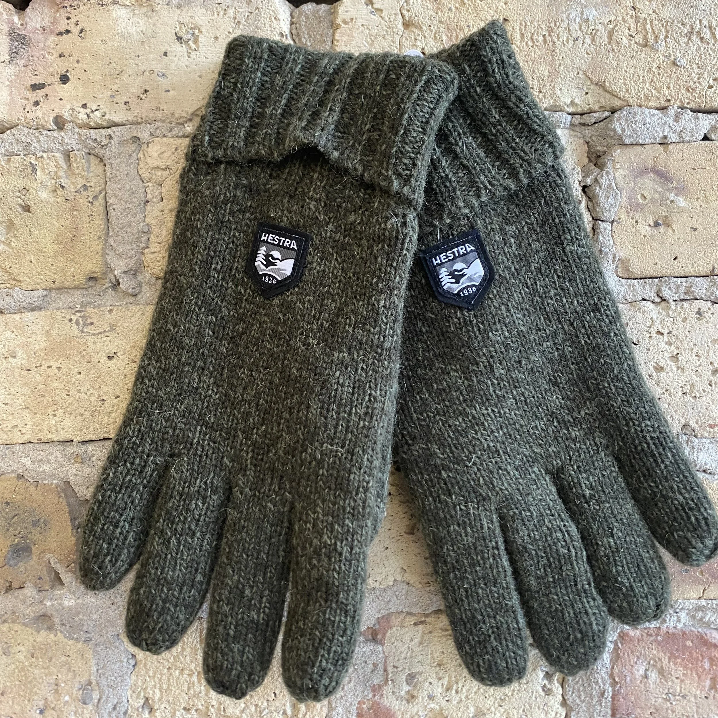 Hestra Wool glove olive_1.jpg