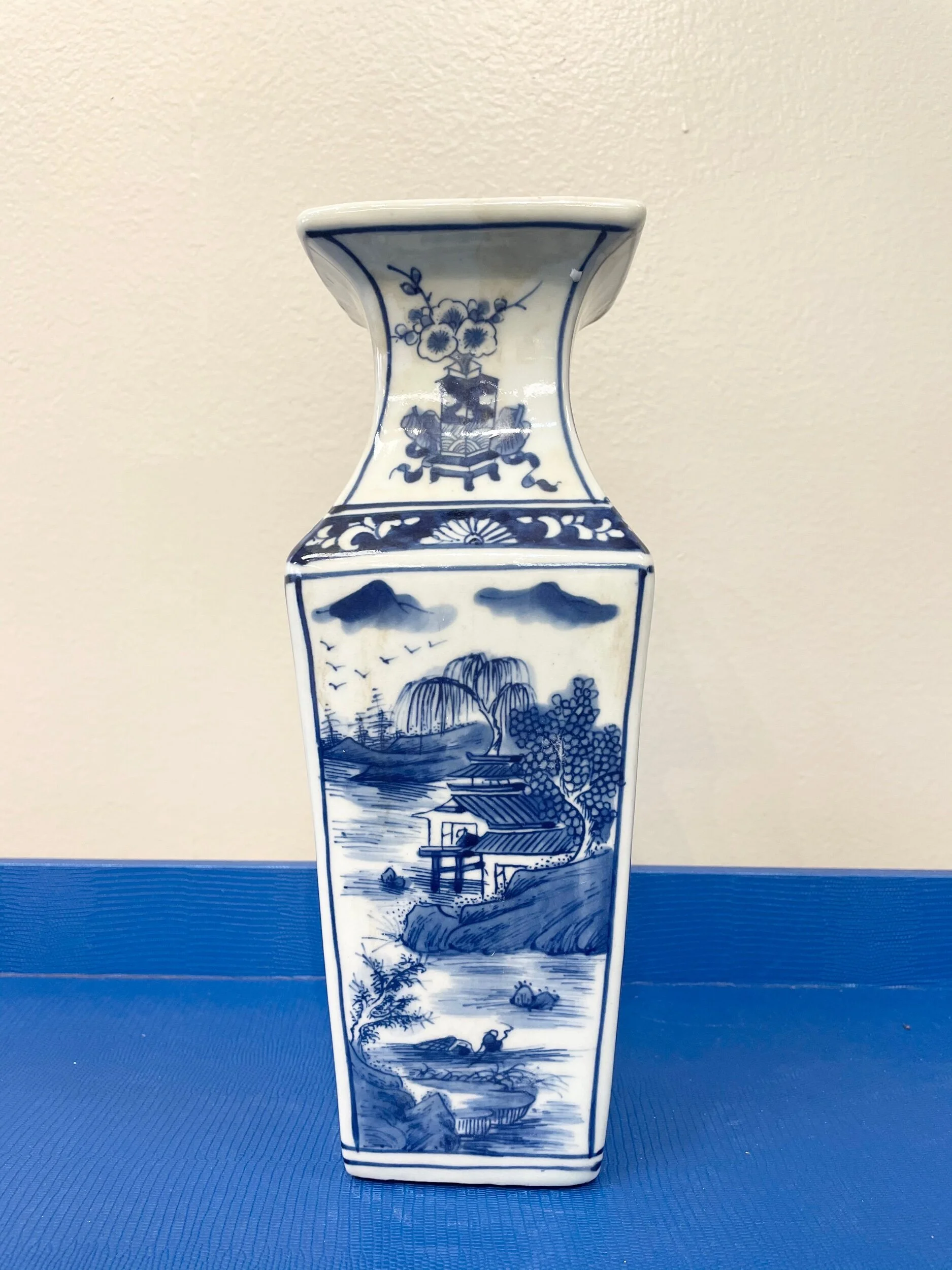 224B3706-5B29-4EE1-9473-0B2A39B1162B