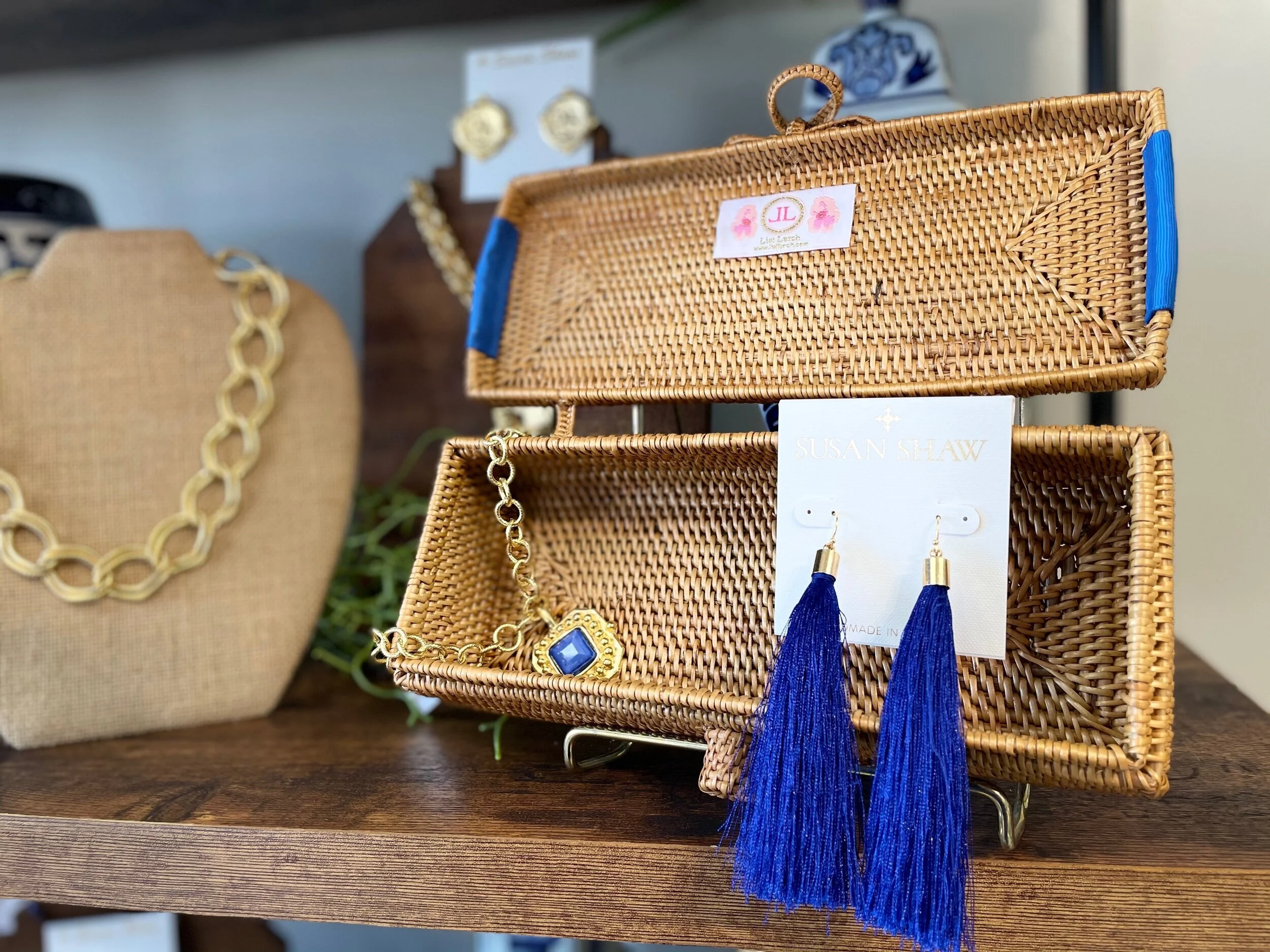 8BED1E8B-4676-4F63-87DF-F74370AF622A