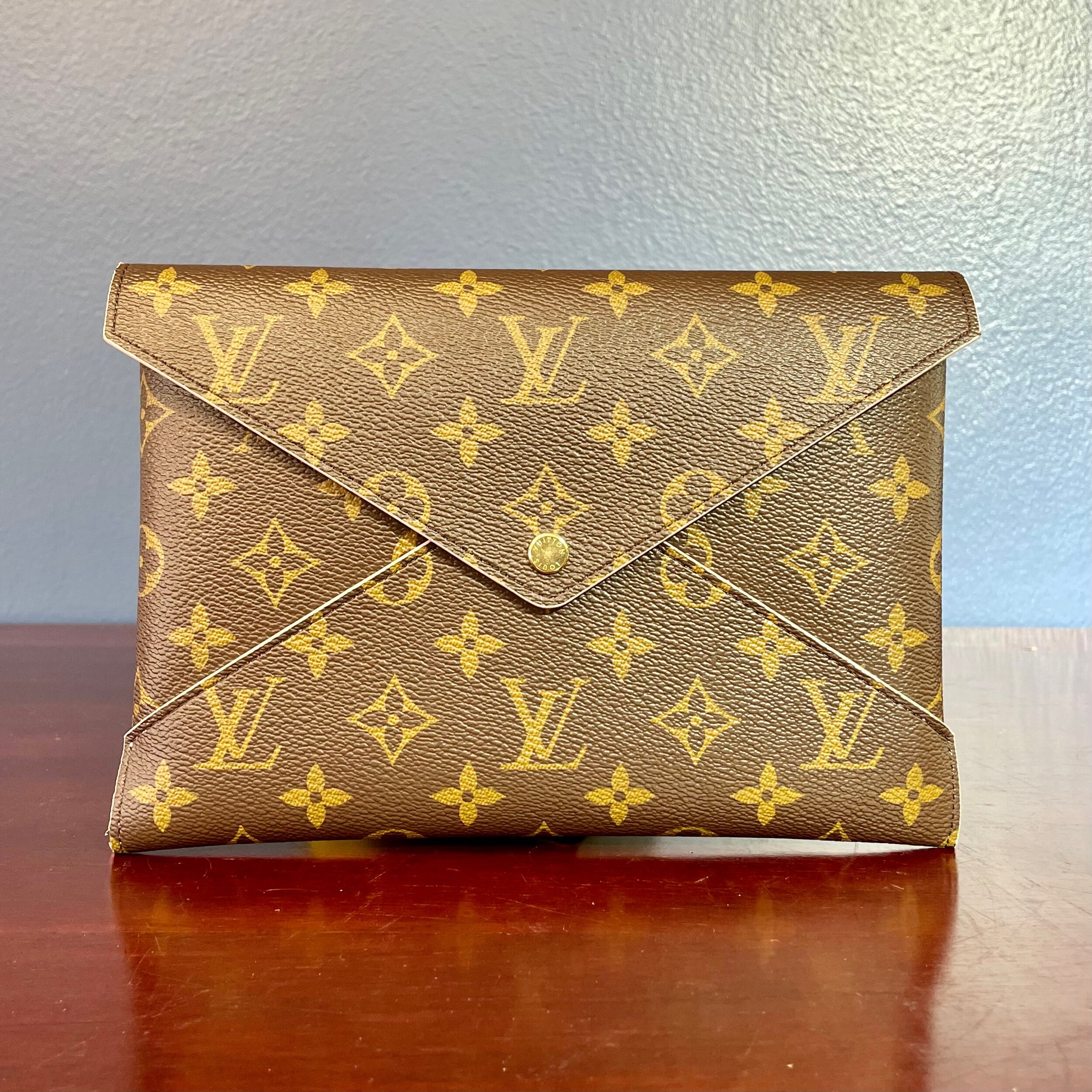 3AFE9112-9940-48D2-8708-F6A6F15759CD