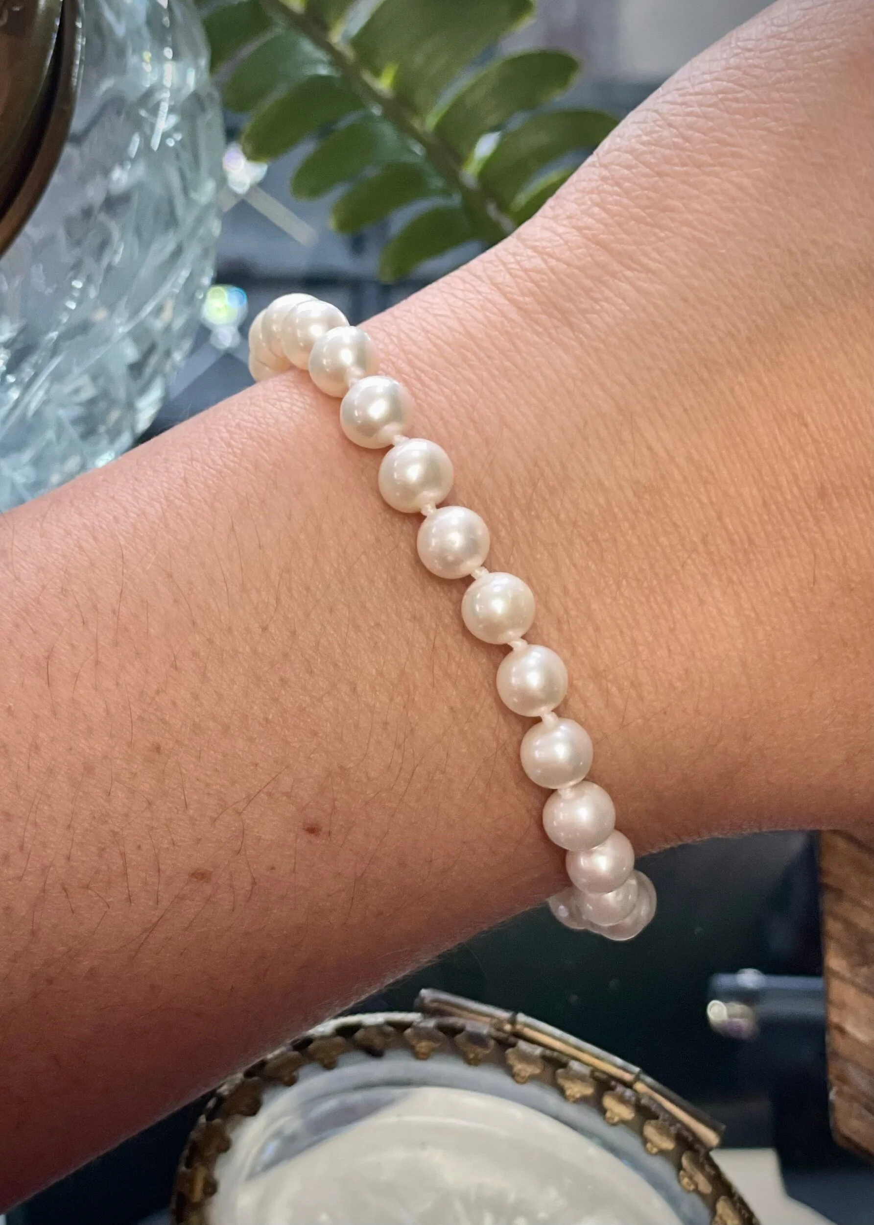 C1FF156D-5F29-4625-A6E3-47DFD7C6E4E7