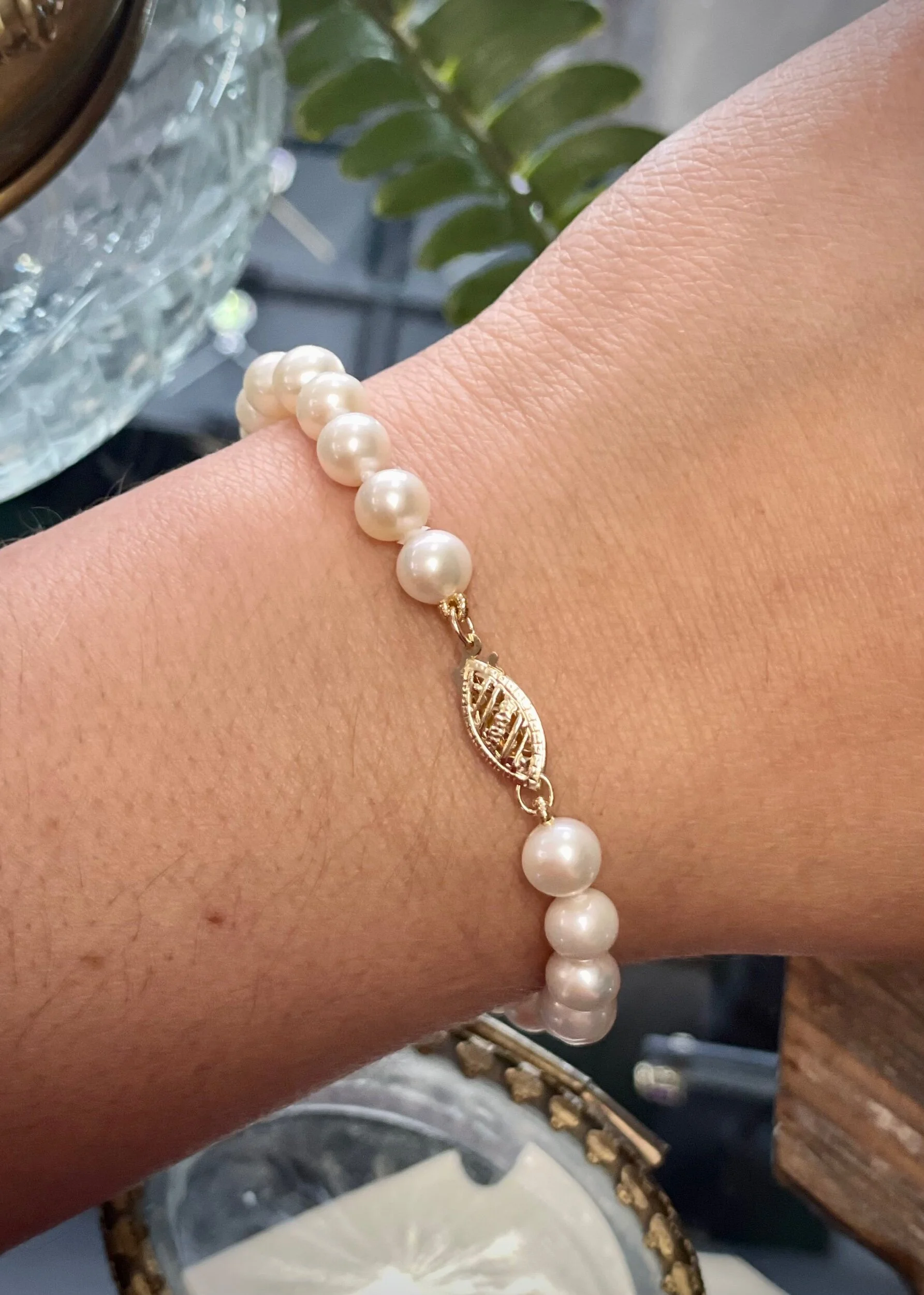 9C2F22A8-EB73-471B-BCCD-028EB176194D