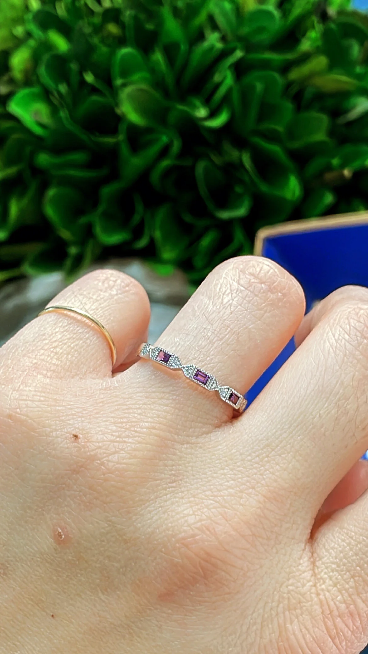 F4B4832A-4EF8-40CD-96F2-875306323A3D