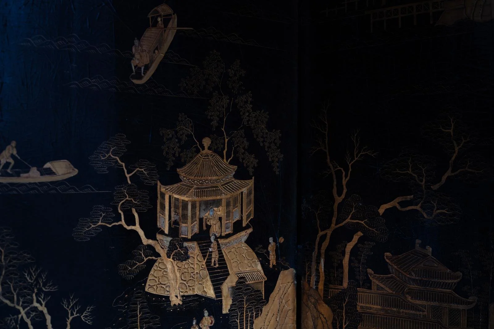 Molly Alexander An 18th Century Lacquer Screen.jpg