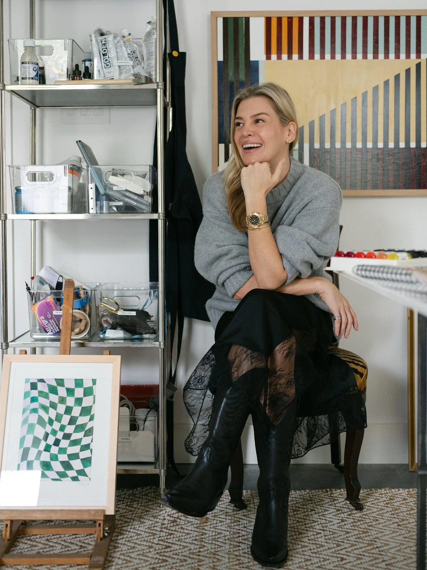 Hello, Nice to meet you! I&rsquo;m a Charleston based visual artist and the co-owner and designer behind wallpaper company @brierandbyrd I paint mostly with inks and watercolors, and love to explore other mediums when inspired. Shop my work on my web