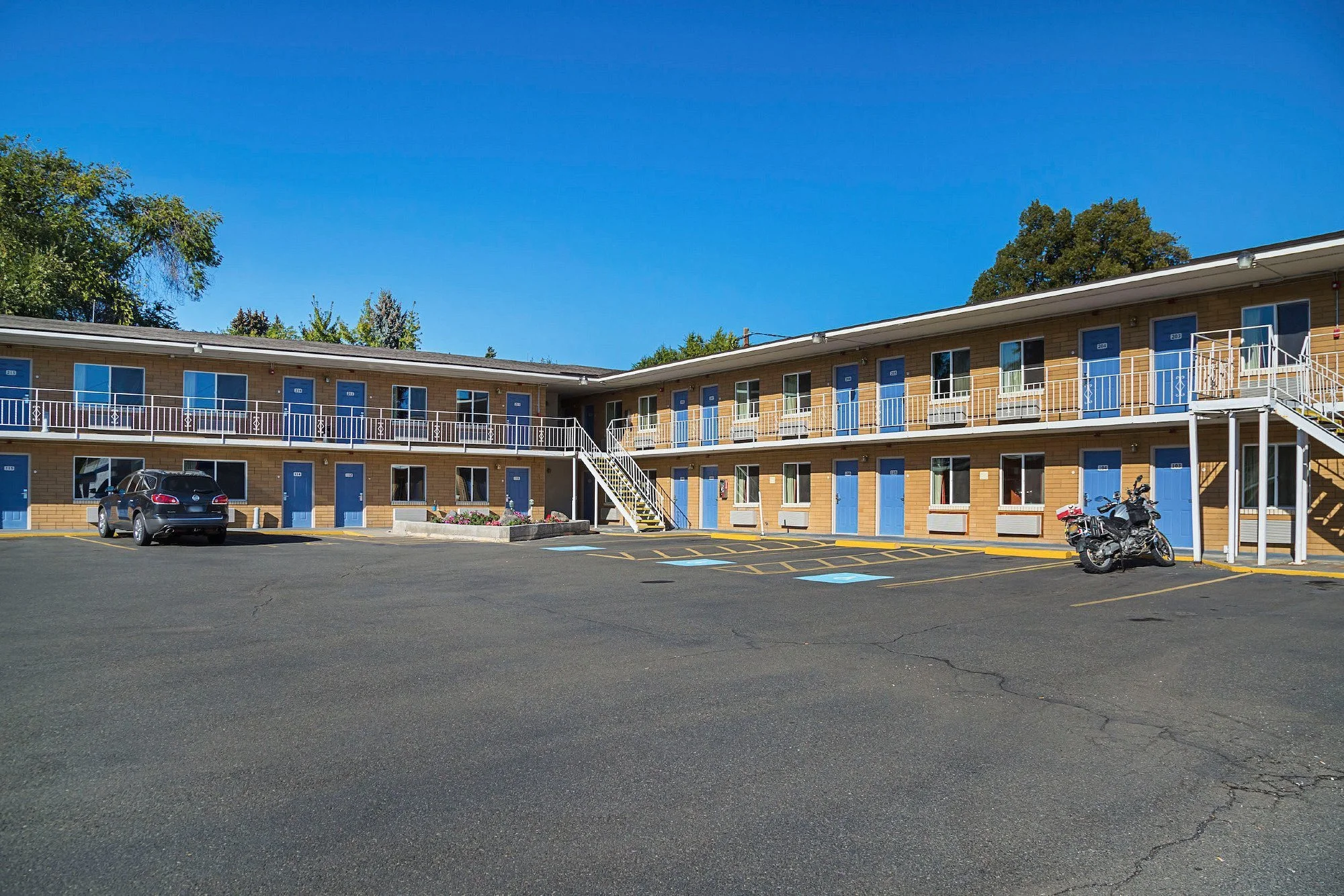 motel-6-ellensburg (8).jpg