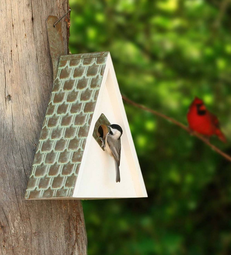 Chalet-style bird house.png