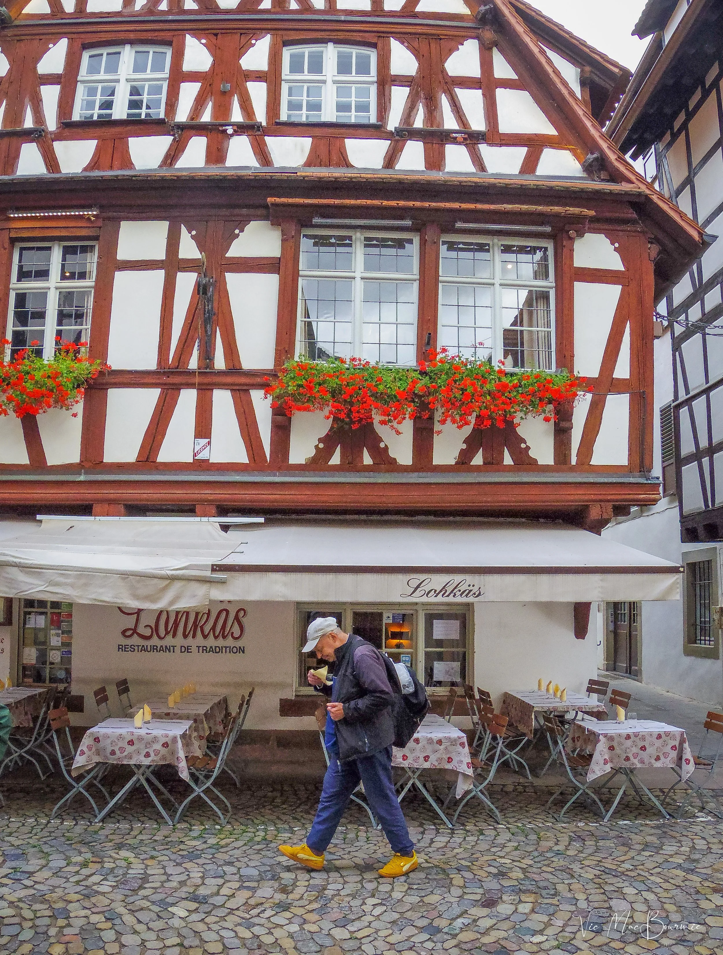 walker in Strasbourg-1.jpg