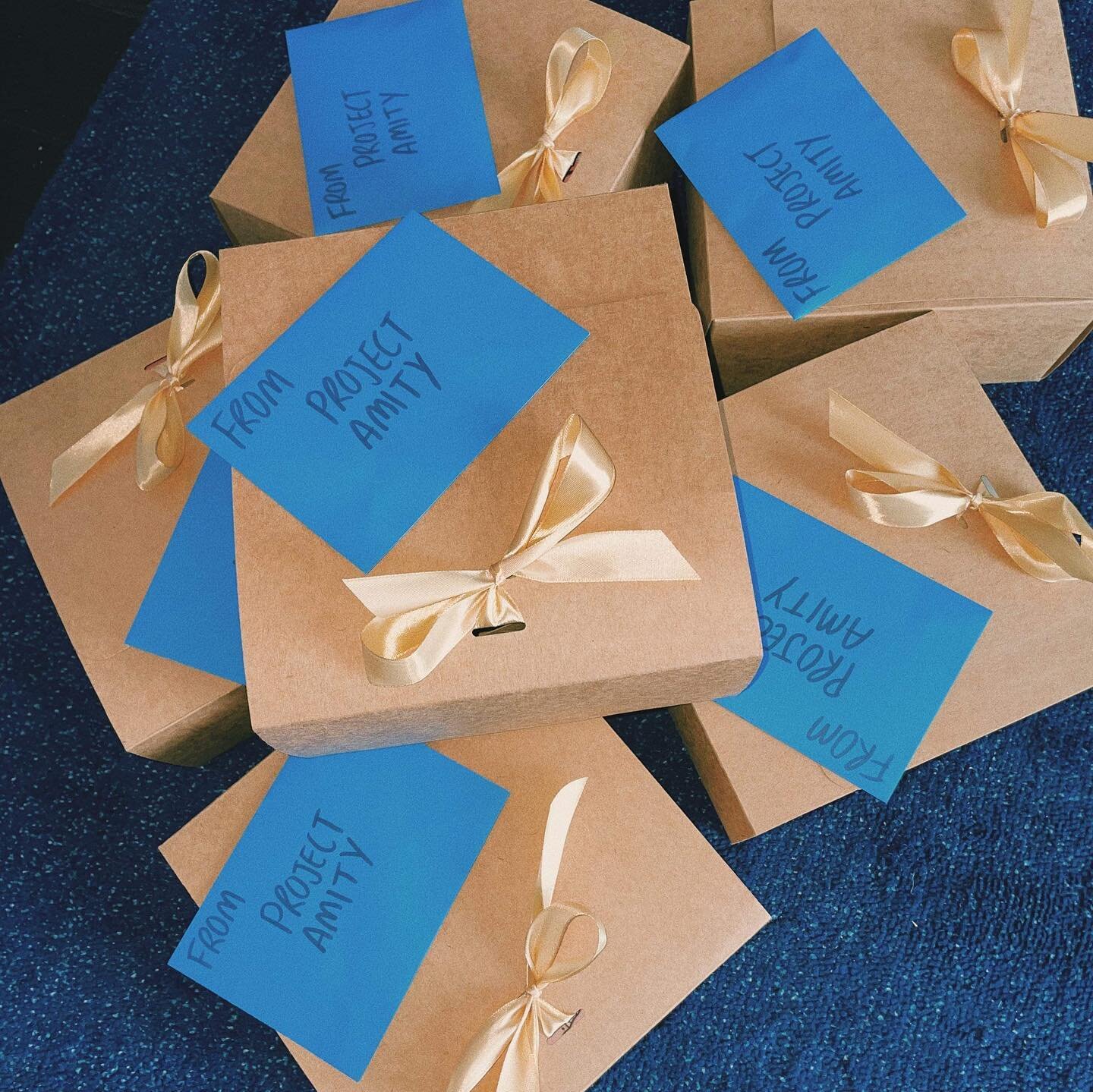 This past Valentine&rsquo;s Day, we were able to help 744 seniors with your help! Thank you to everyone that got involved with the campaign. Turn our post notifications on to stay up to date so you don&rsquo;t miss out on our next one! 💙