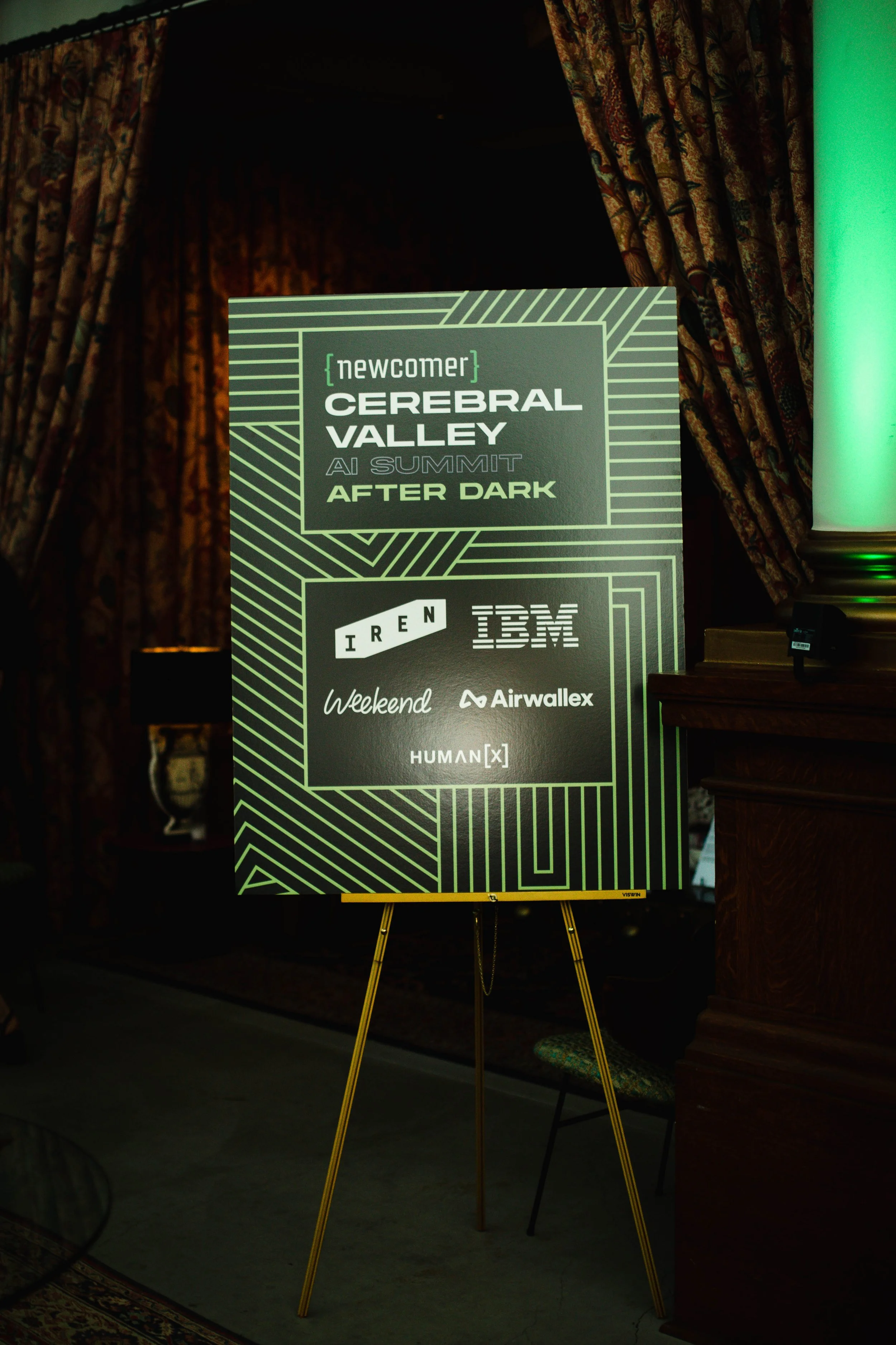 cerebral-valley-after-dark-143.jpg