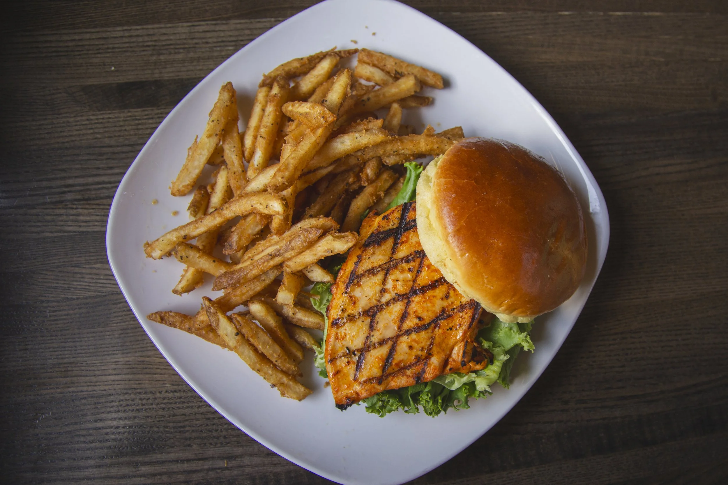 IPK_HANDHELDS_GrilledChicken569.jpg