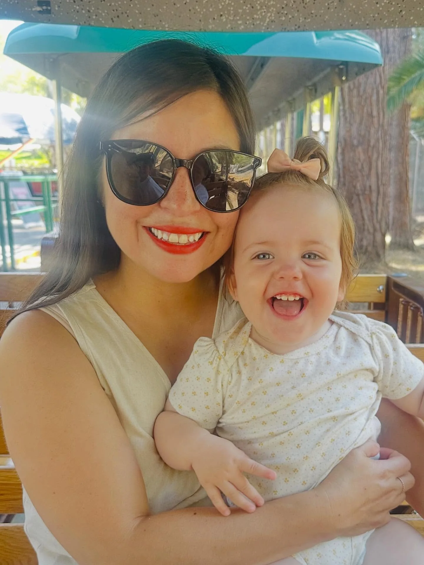 Parenting milestone unlocked: first zoo trips. ✅
Oakland Zoo and Woodland Park Zoo in under two weeks! Romy was obsessed with the giraffes, loved the little train, and made fast friends with the penguins. 💕 🐧 🦒 

I&rsquo;ve been to plenty of zoos 