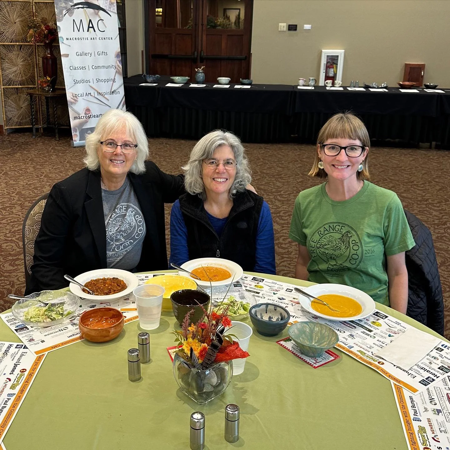 Three of our FRFC Volunteers Becky, Ellen, and Tiffany enjoyed some delicious soup and brought home beautiful bowls yestersay afternoon from the annual Empty Bowls event put on to support Community Cafe! An organization “Dedicated to Reducing H