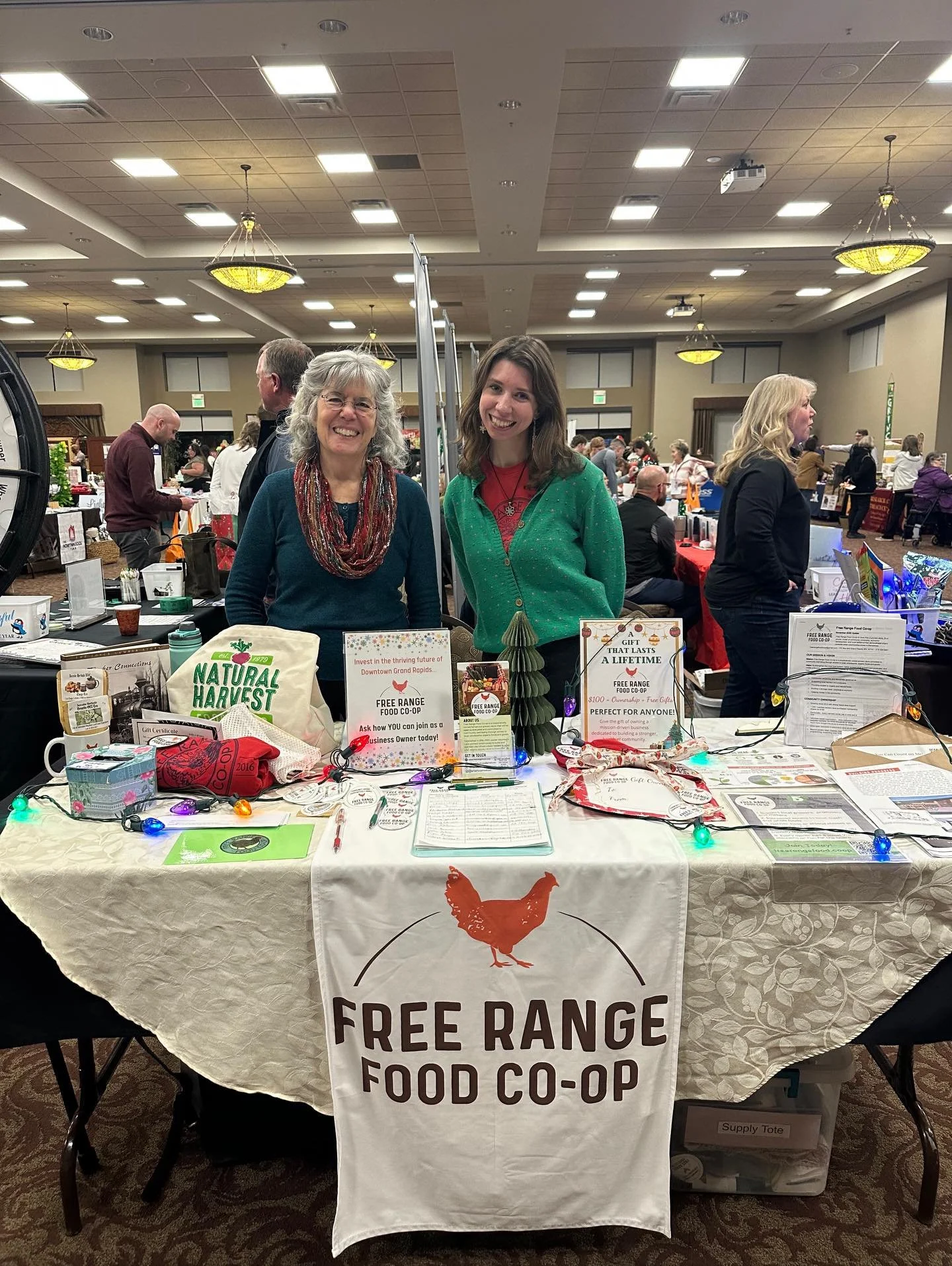 We had a wonderful, but busy, couple of events last week! Ellen and Lydia represented FRFC at the Chamber of Commerce Taking Care of Business event on Wednesday the 3rd, showcasing gift and business ownerships as well as a gift basket filled with loc