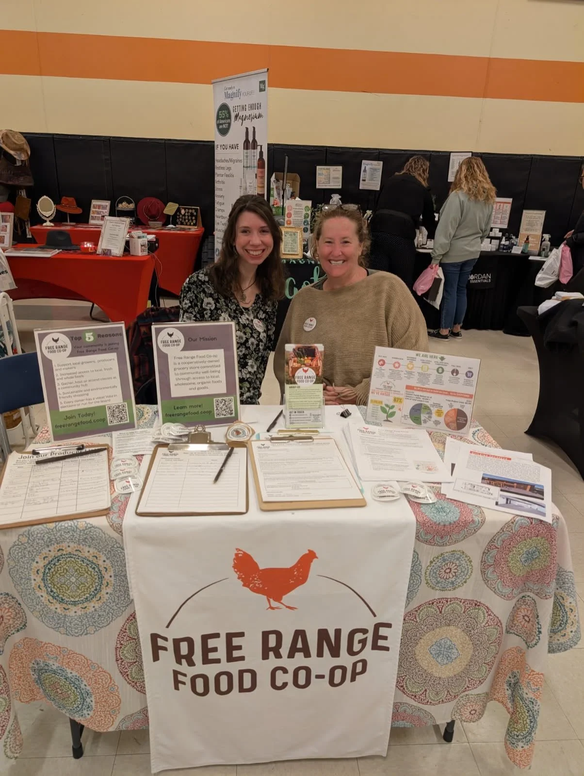 We're here at Robert J Elkington Middle School for the Women's Excellence Expo! Stop by and visit us until 3pm and then stay for the wonderful speakers! 

We've already welcomed one new owner, and there's 102 fellow vendors to check out 😊 

We can't