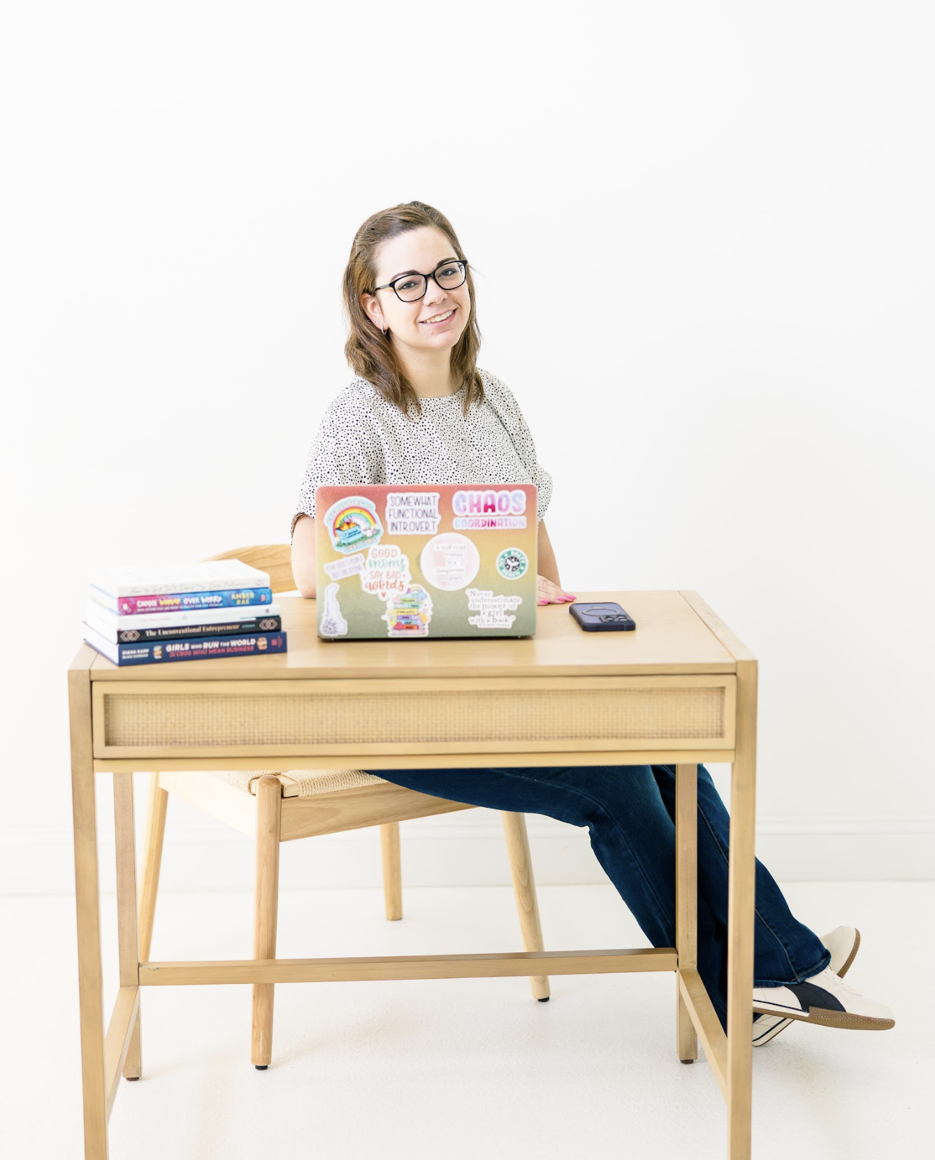 copywriter sitting at a desk waiting to write website copy for small businesses